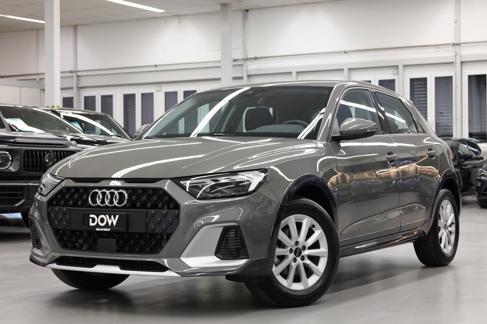 AUDI A1 Sportback 1.0 30 TFSI Allstreet Attraction S-Tronic-showroom-element-2