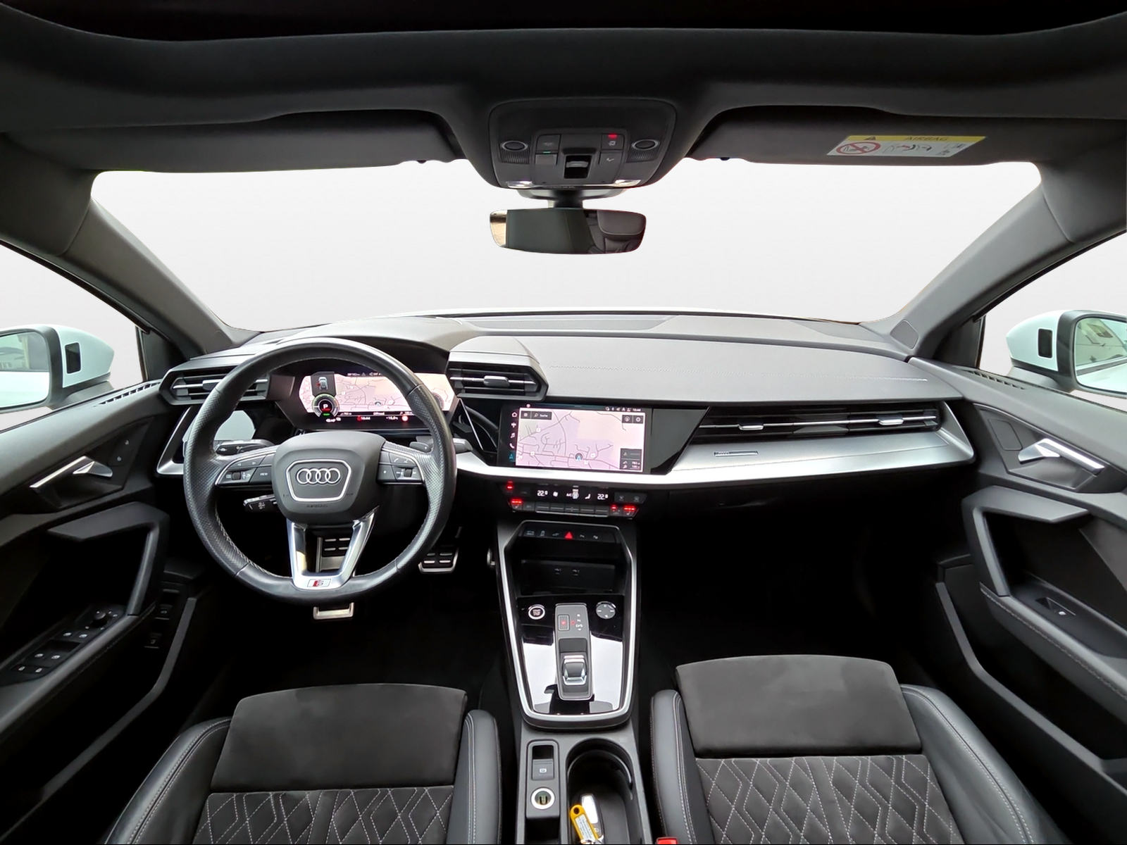 AUDI A3 Sportback 45 TFSI e S line S-tronic-image-3