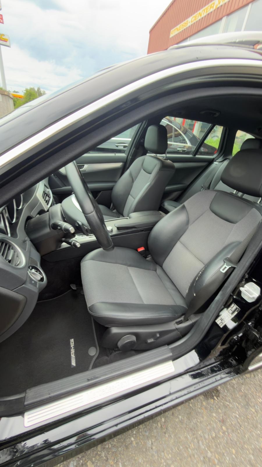 MERCEDES-BENZ C 250 CDI Athletic Edition 4Matic 7G-Tronic-image-9