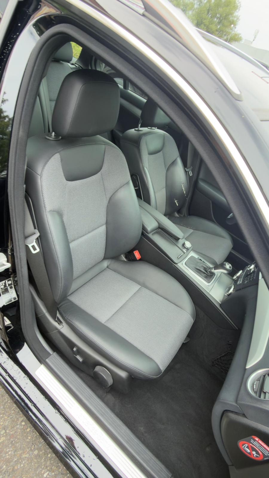 MERCEDES-BENZ C 250 CDI Athletic Edition 4Matic 7G-Tronic-image-11