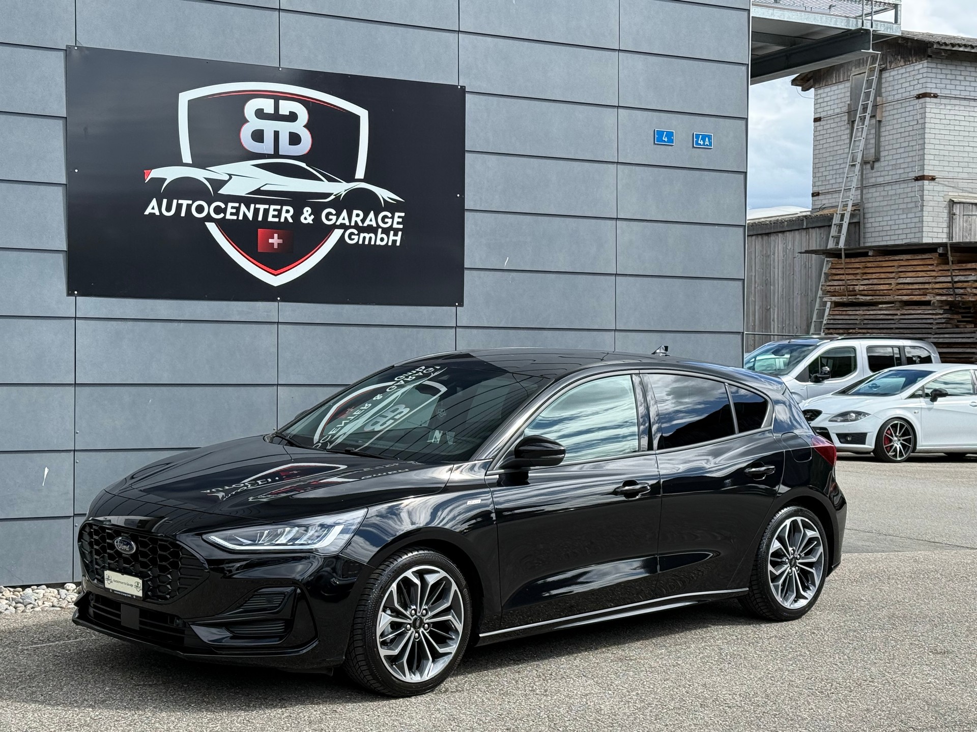 FORD Focus 1.0 MHEV ST-Line X Automat-image-2