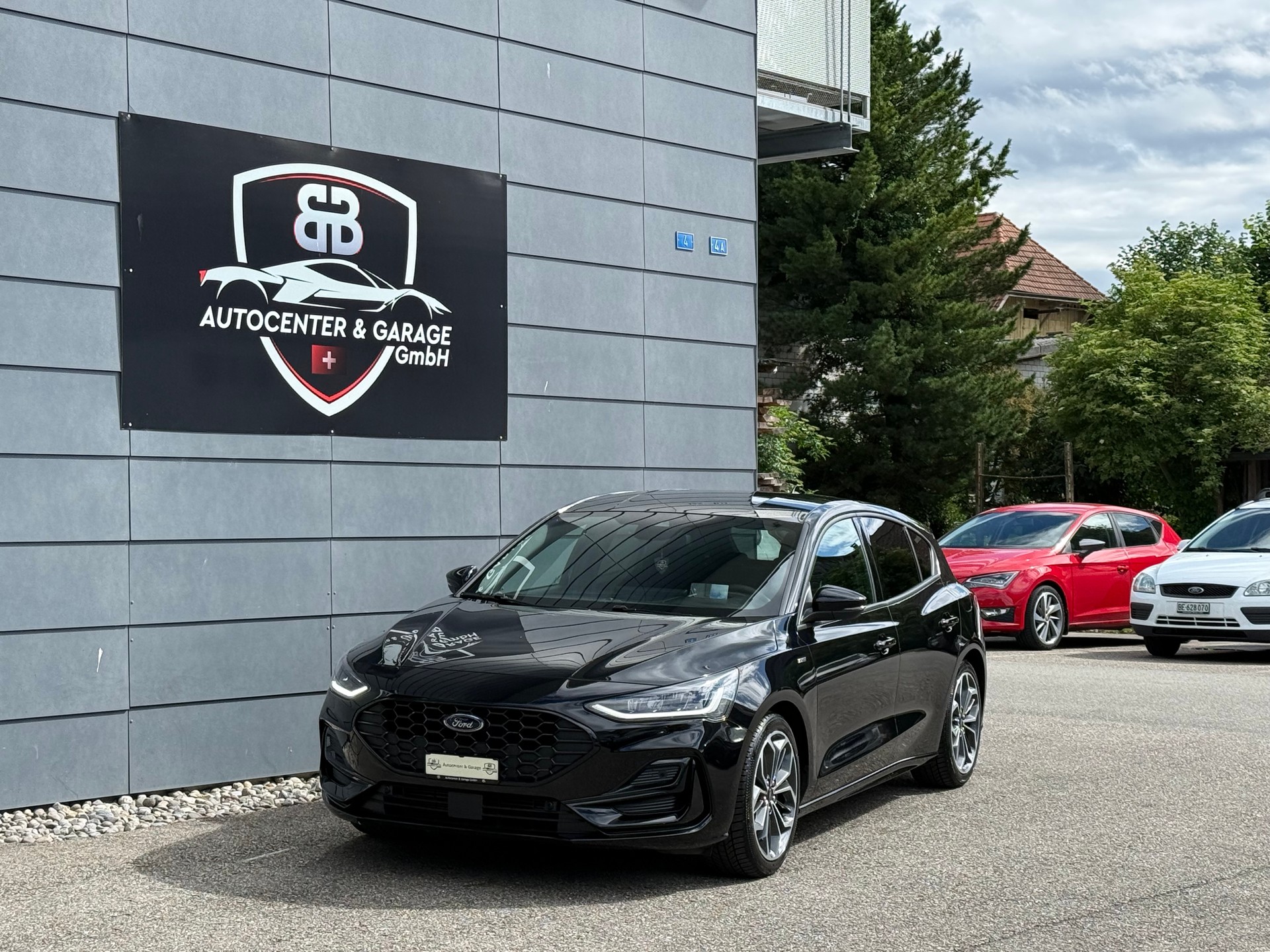 FORD Focus 1.0 MHEV ST-Line X Automat-image-0