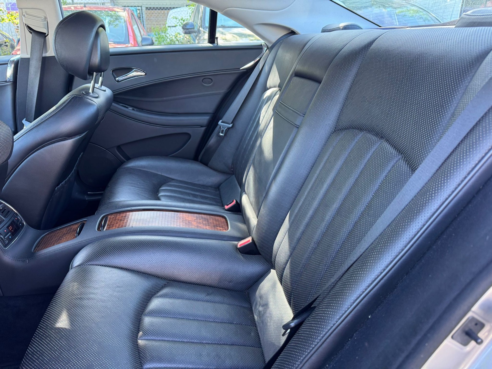 MERCEDES-BENZ CLS 500 7G-Tronic-image-9