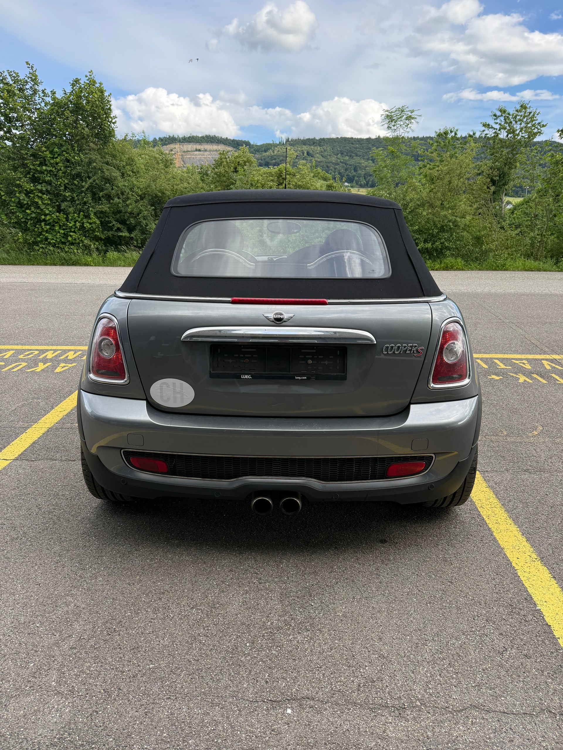MINI Cooper S Cabriolet-image-6