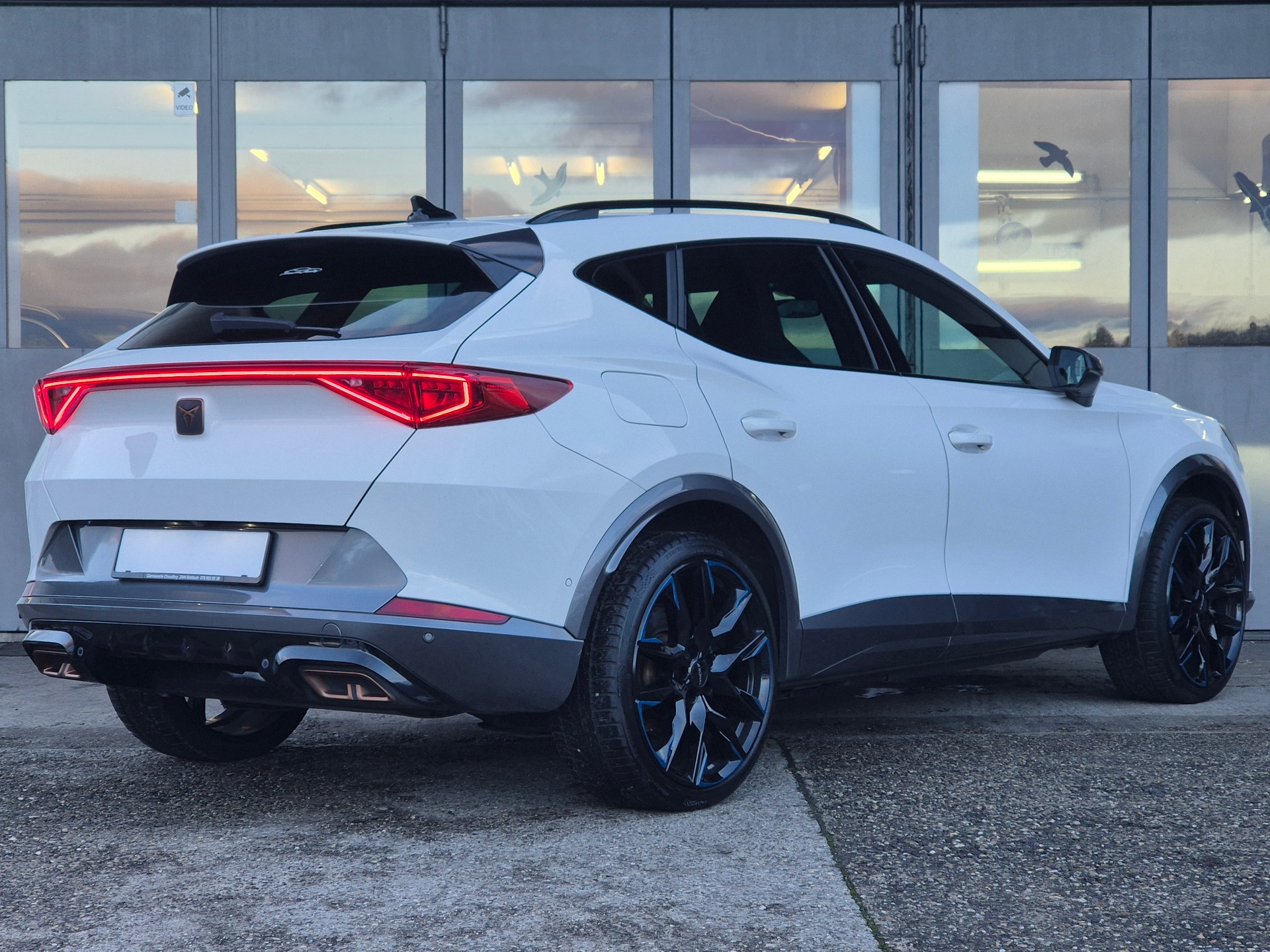 CUPRA Formentor 1.4 e-HYBRID pHEV VZ DSG-image-6