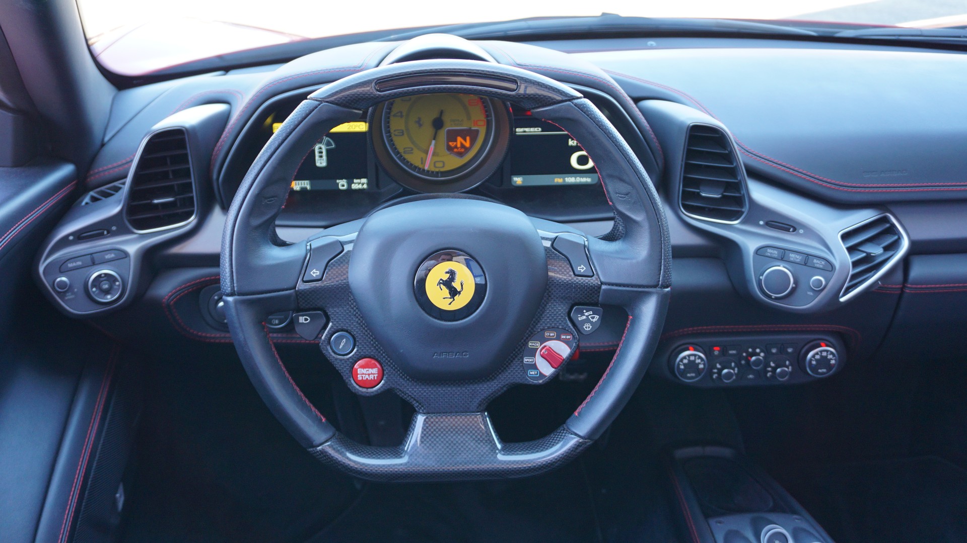 FERRARI 458 Spider Italia 4.5 V8-image-16