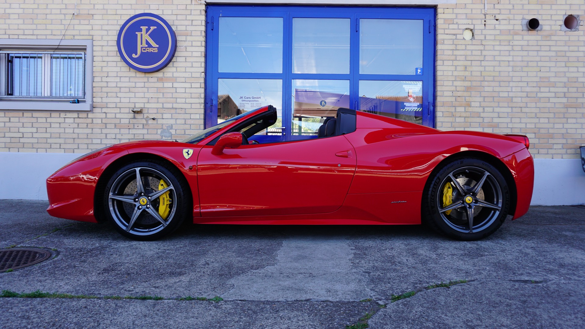 FERRARI 458 Spider Italia 4.5 V8-image-4