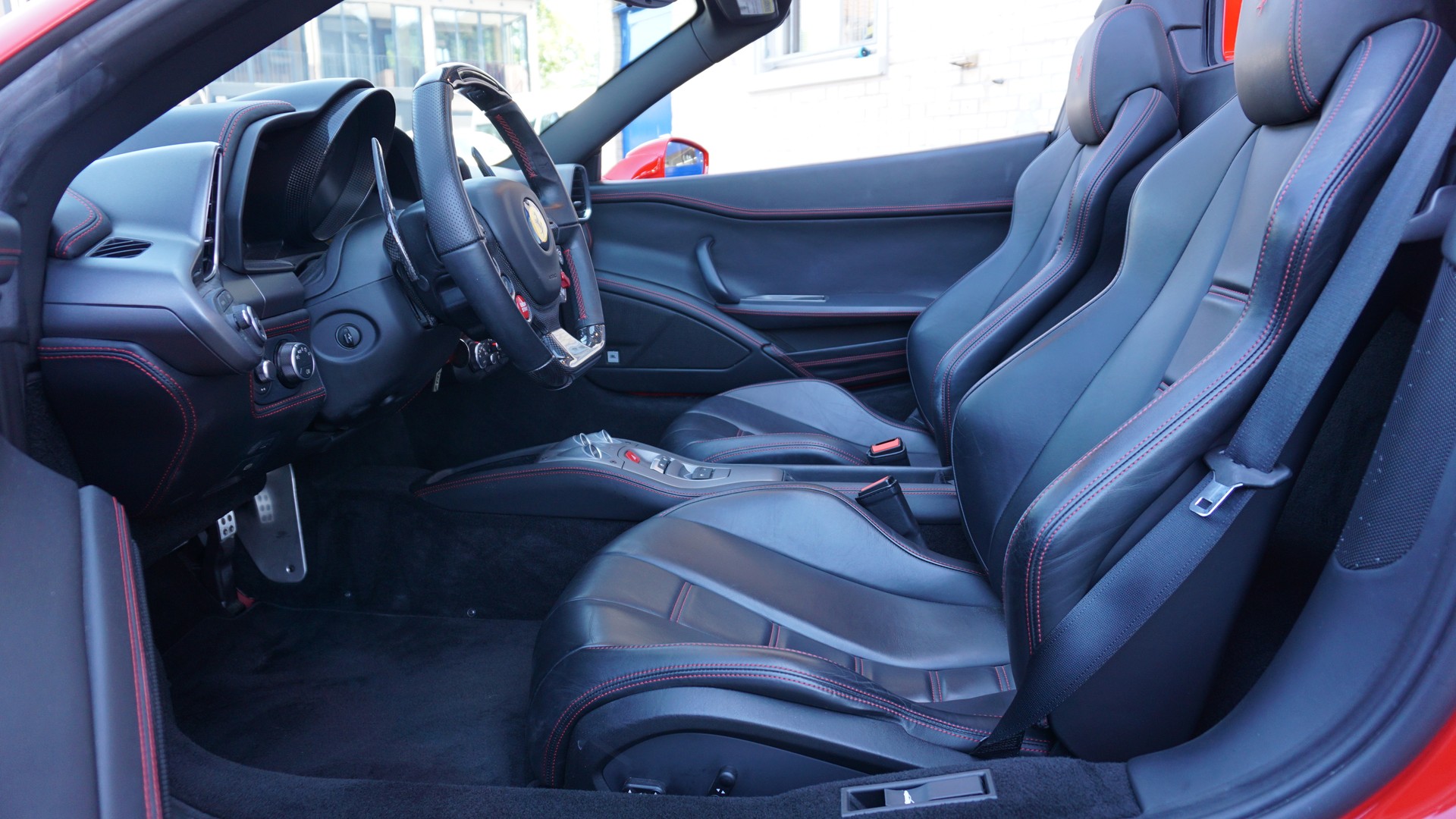 FERRARI 458 Spider Italia 4.5 V8-image-19