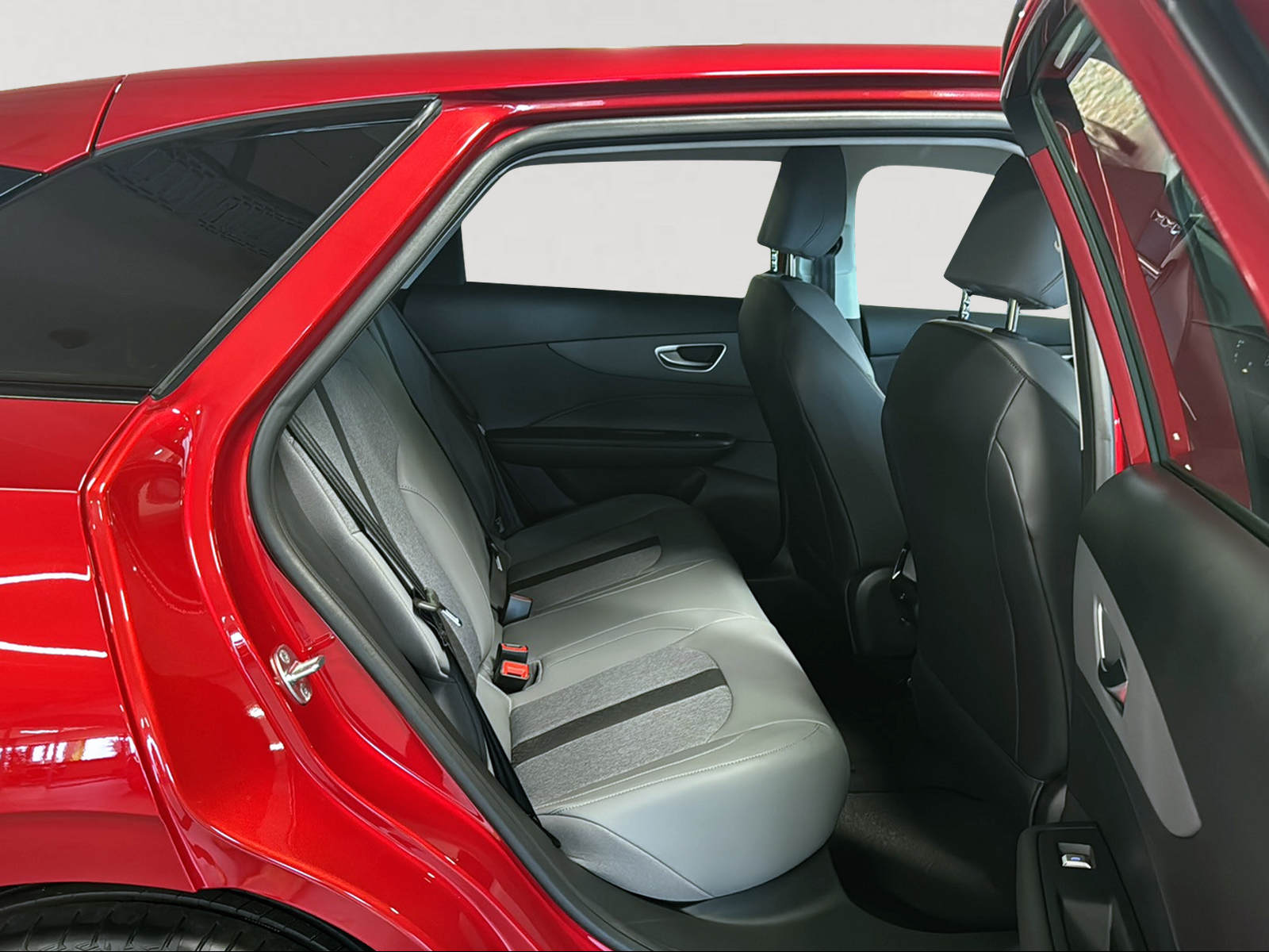 MG 4 EV 64kWh Premium-image-24