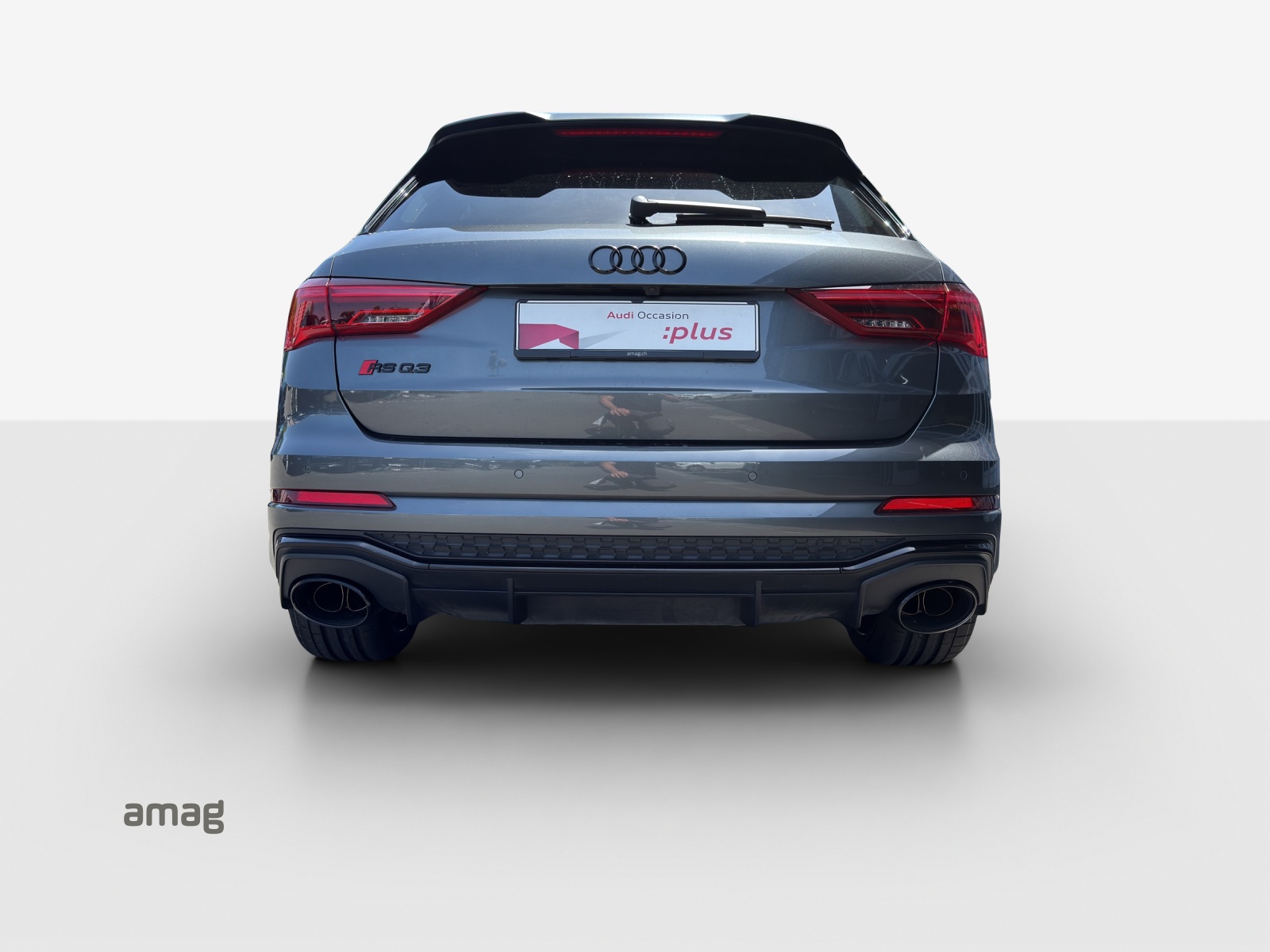 AUDI RS Q3 2.5 TFSI quattro S tronic-image-3