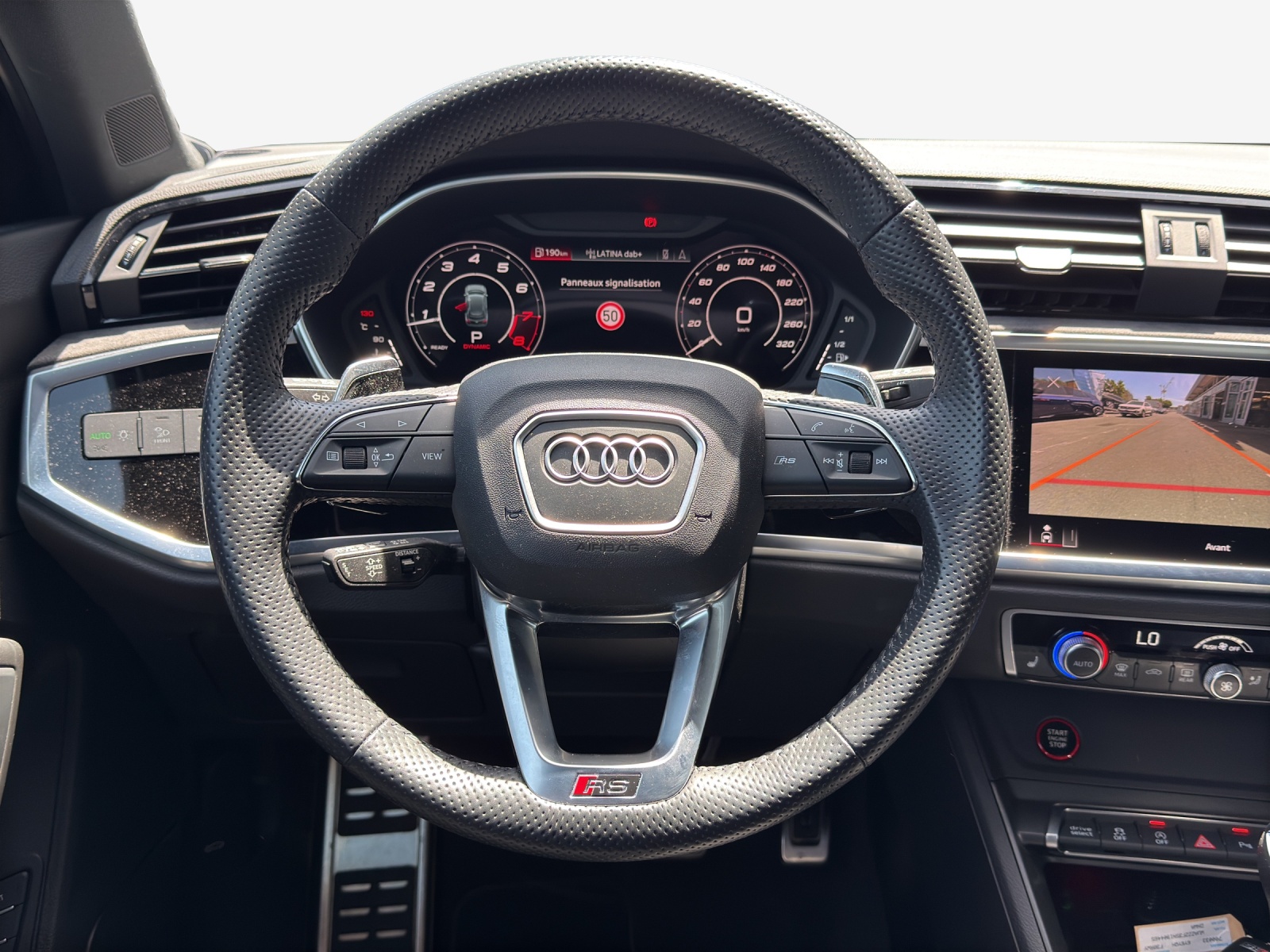 AUDI RS Q3 2.5 TFSI quattro S tronic-image-9