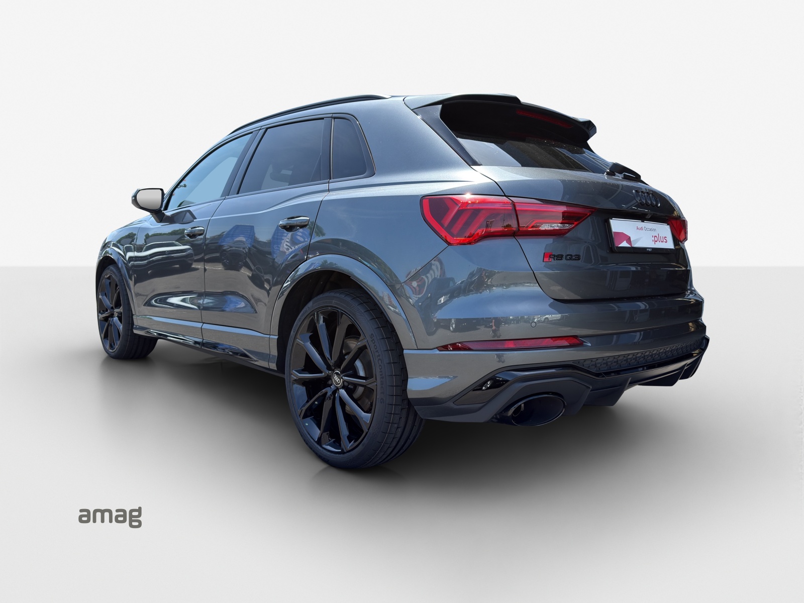 AUDI RS Q3 2.5 TFSI quattro S tronic-image-2