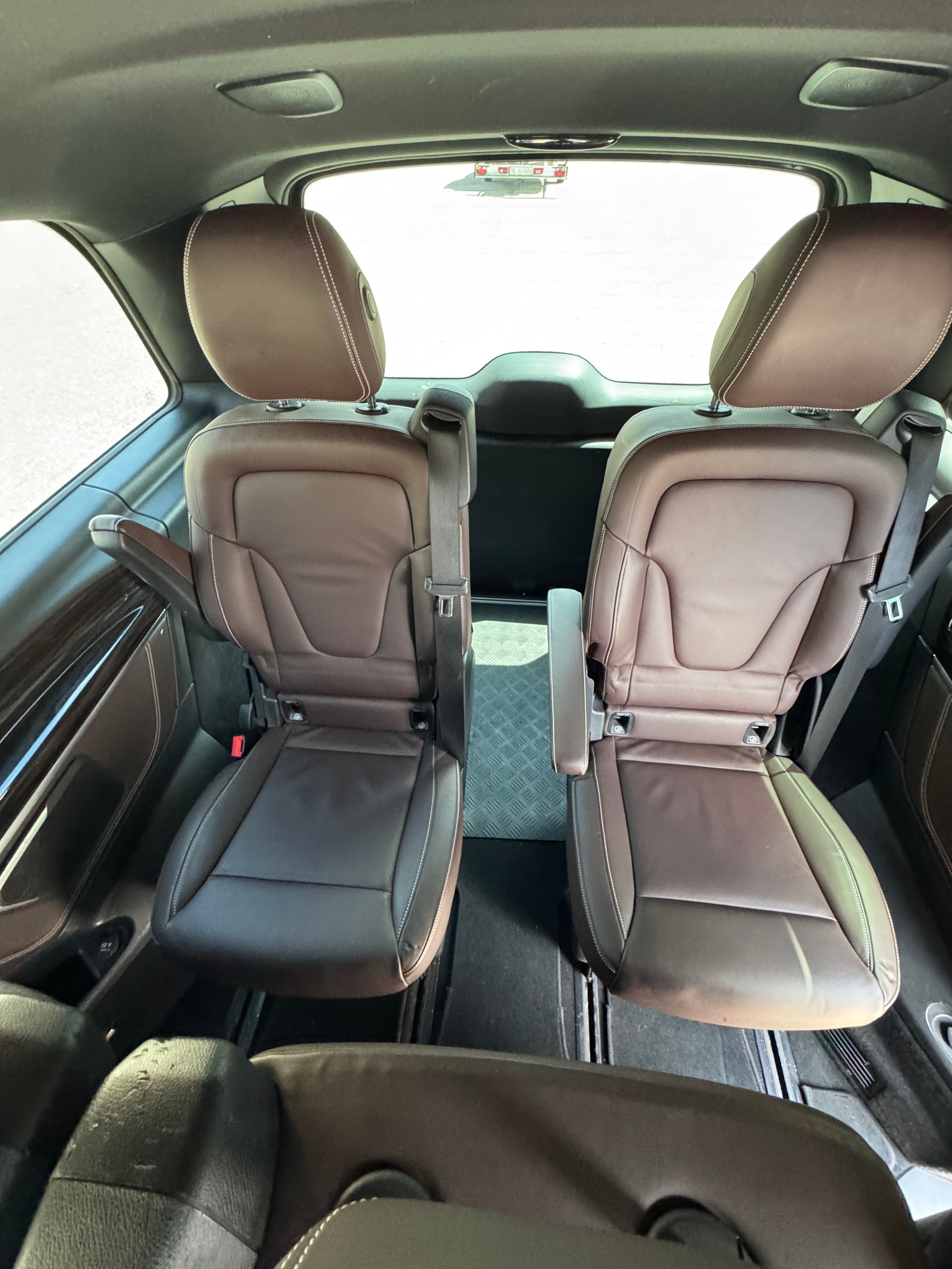 MERCEDES-BENZ V 250 d BlueTec Avant. lang 4m-image-7