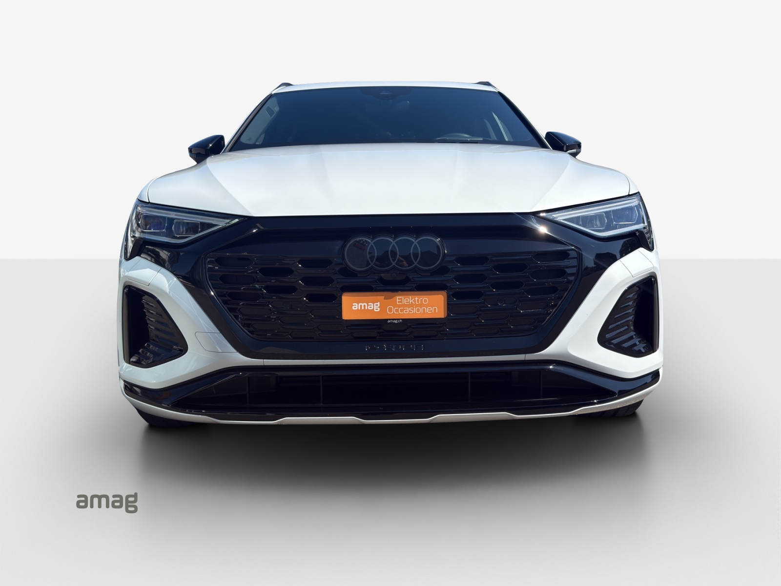 AUDI Q8 Sportback 55 e-tron S line quattro-image-7