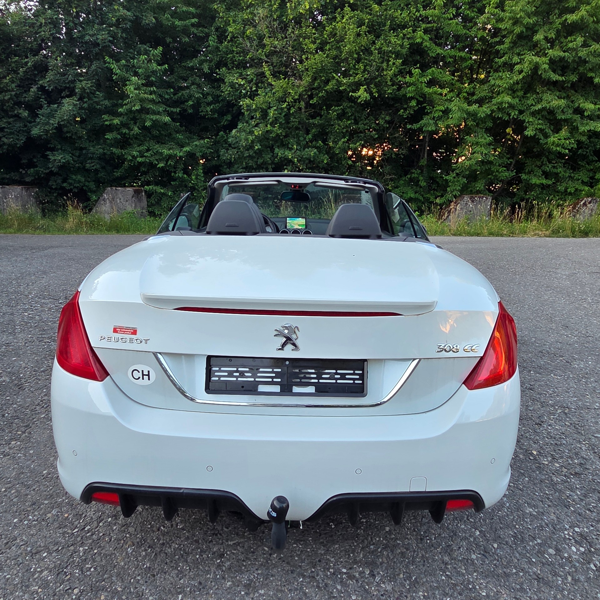 PEUGEOT 308 CC 1.6 16V Turbo Allure Automatic-image-8