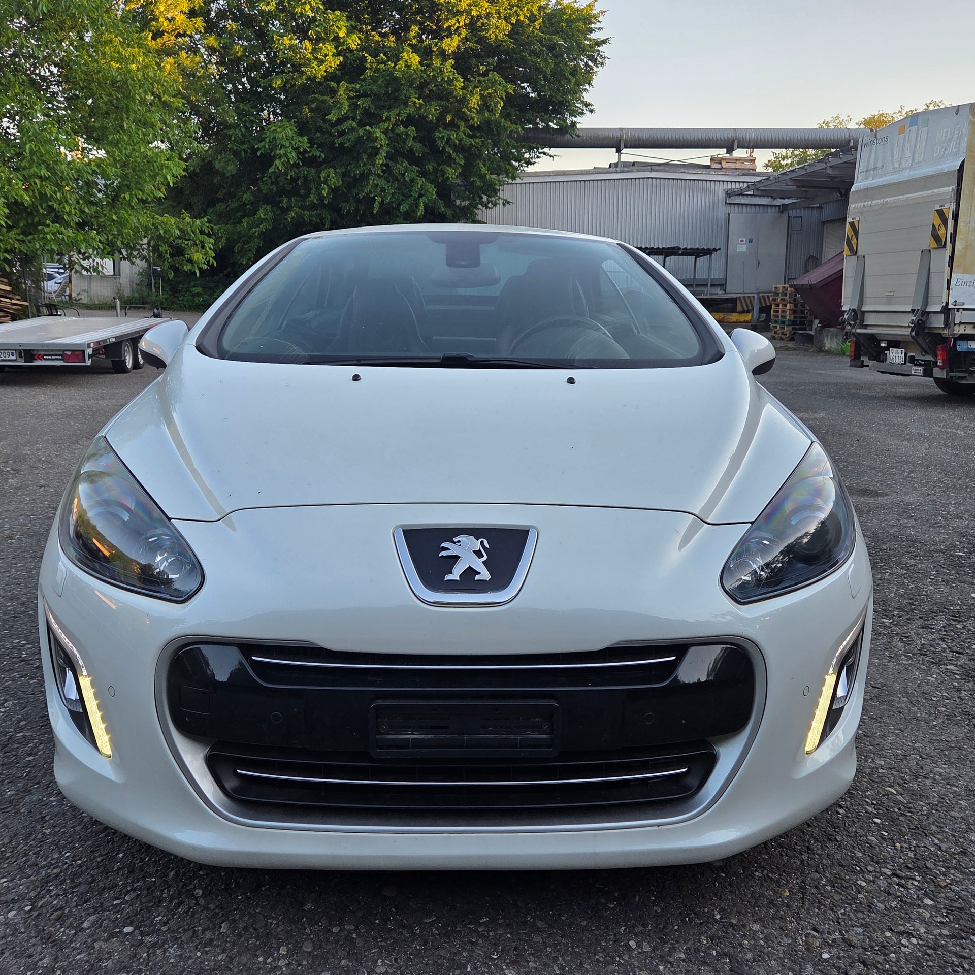 PEUGEOT 308 CC 1.6 16V Turbo Allure Automatic-image-7