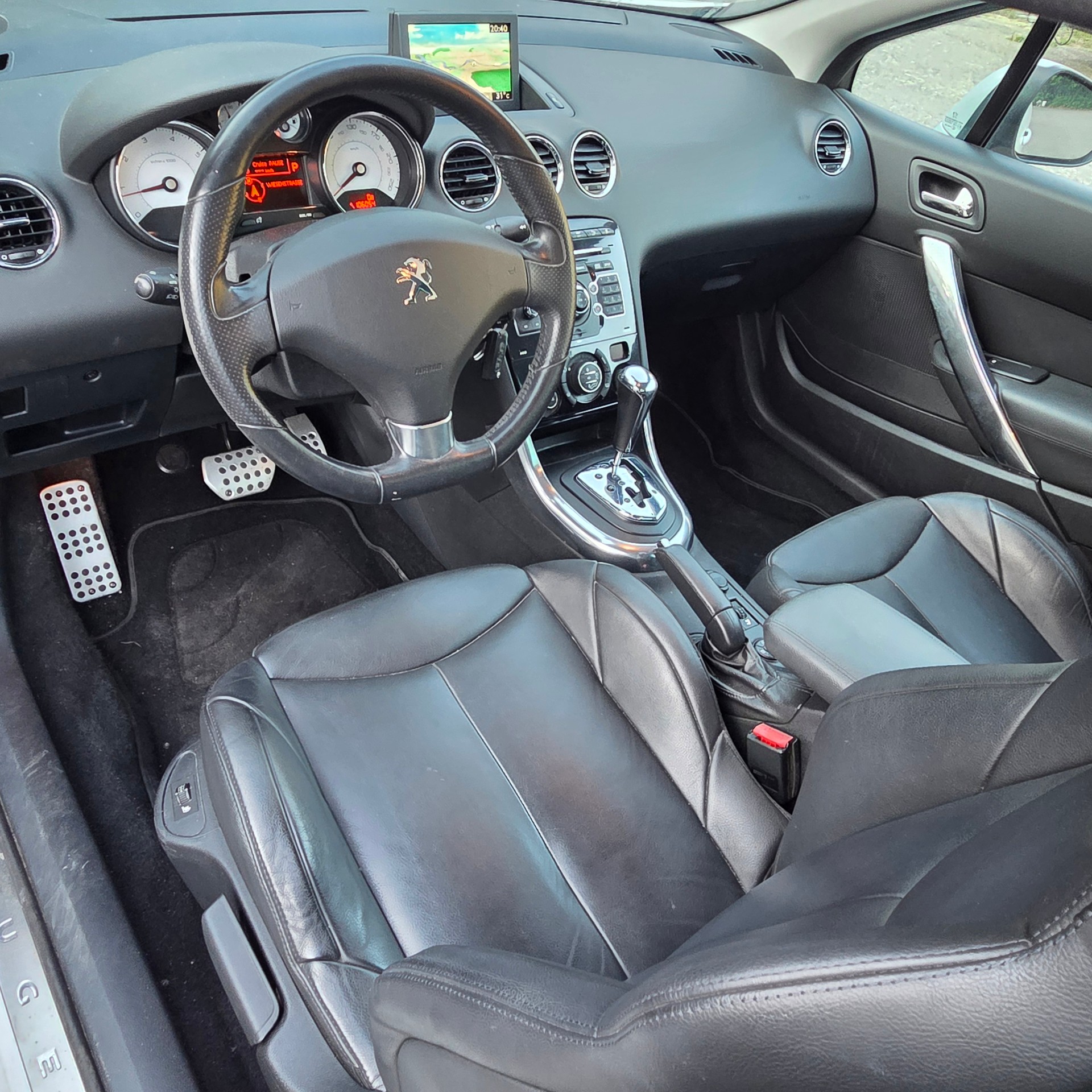 PEUGEOT 308 CC 1.6 16V Turbo Allure Automatic-image-10