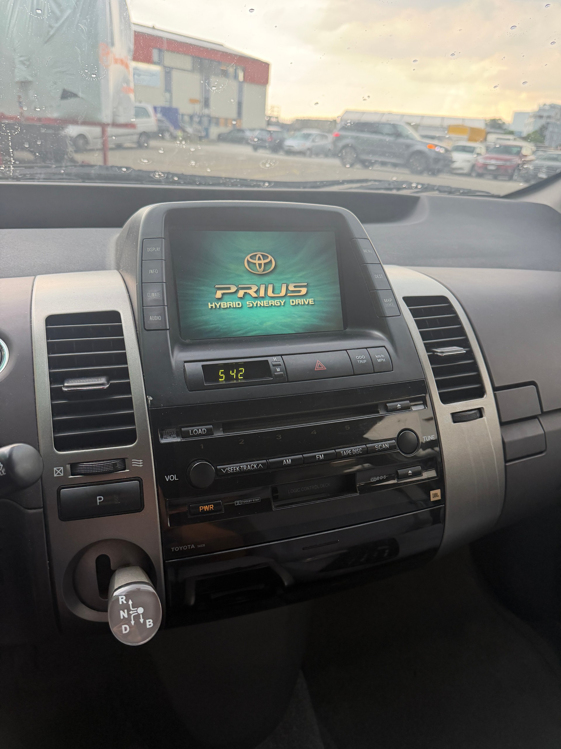 TOYOTA Prius 1.5 16V Hybrid-image-10