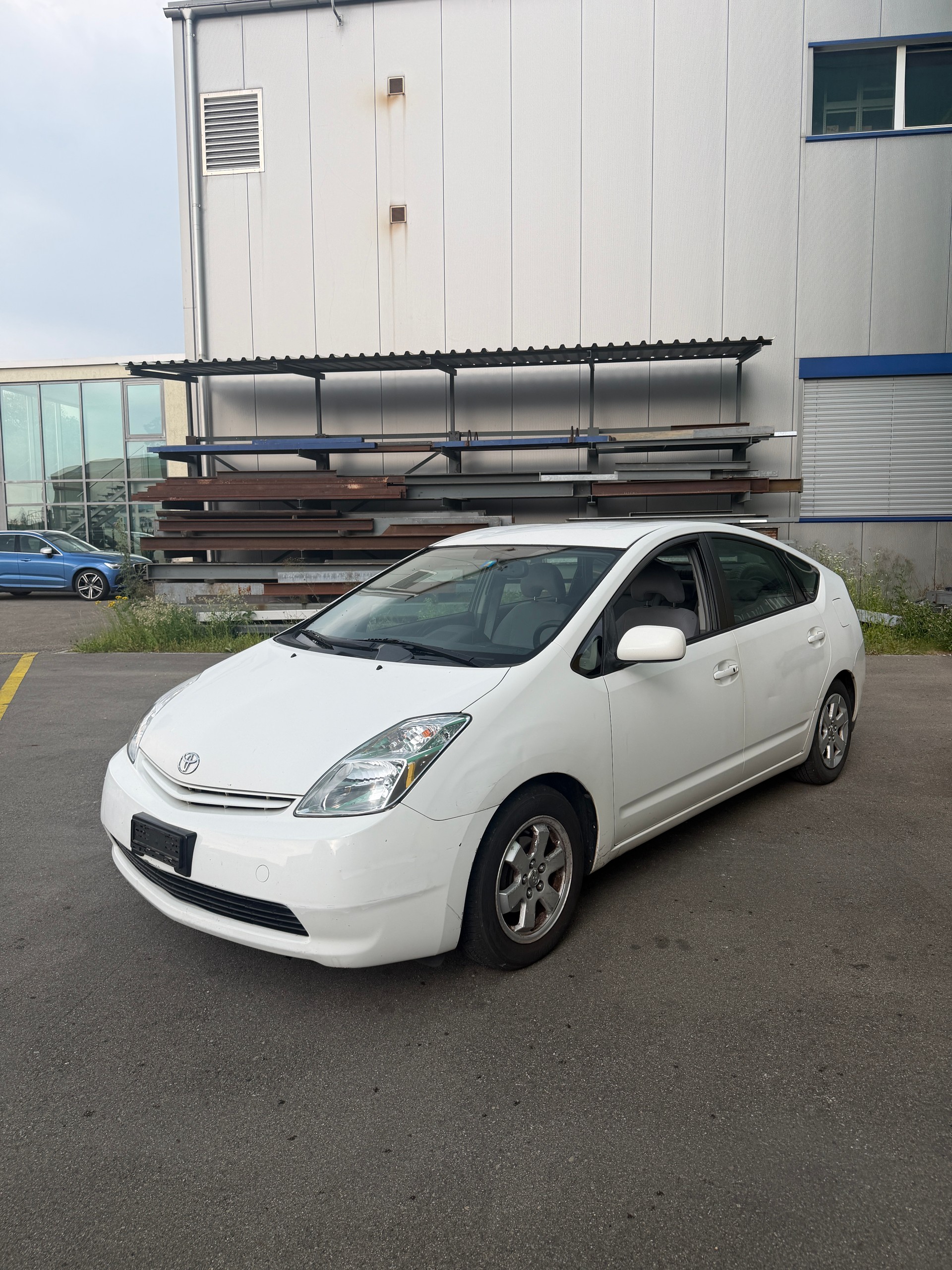 TOYOTA Prius 1.5 16V Hybrid-image-2