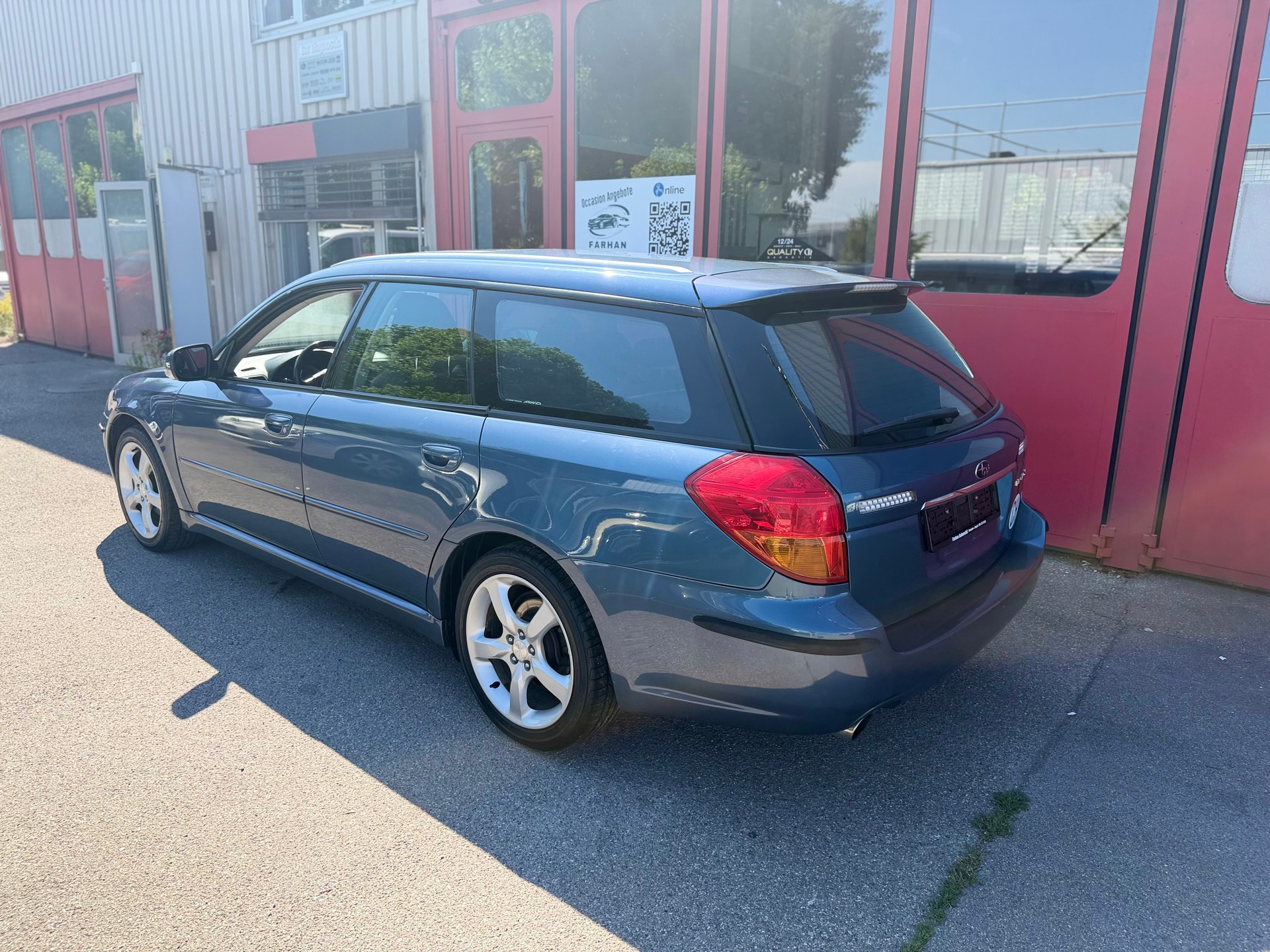 SUBARU Legacy 2.5i AWD Limited Automatic-image-7