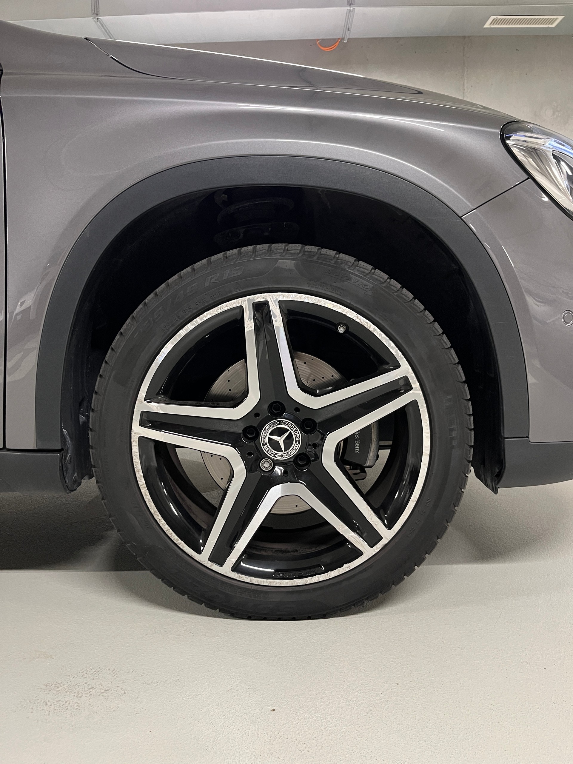 MERCEDES-BENZ GLA 220 AMG Line 4Matic 7G-DCT-image-21