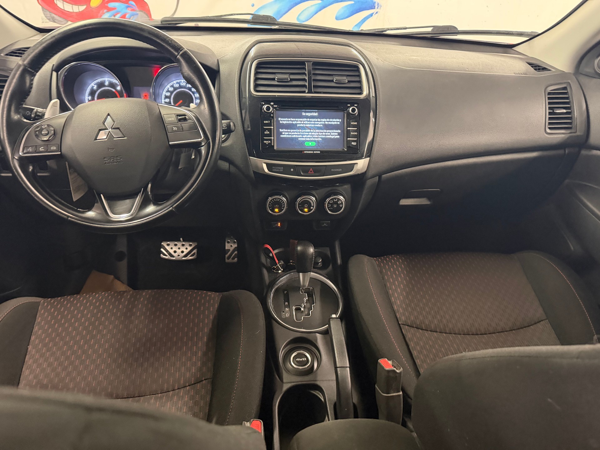 MITSUBISHI ASX 2.2 DID Diamond 4WD Automatic-image-9