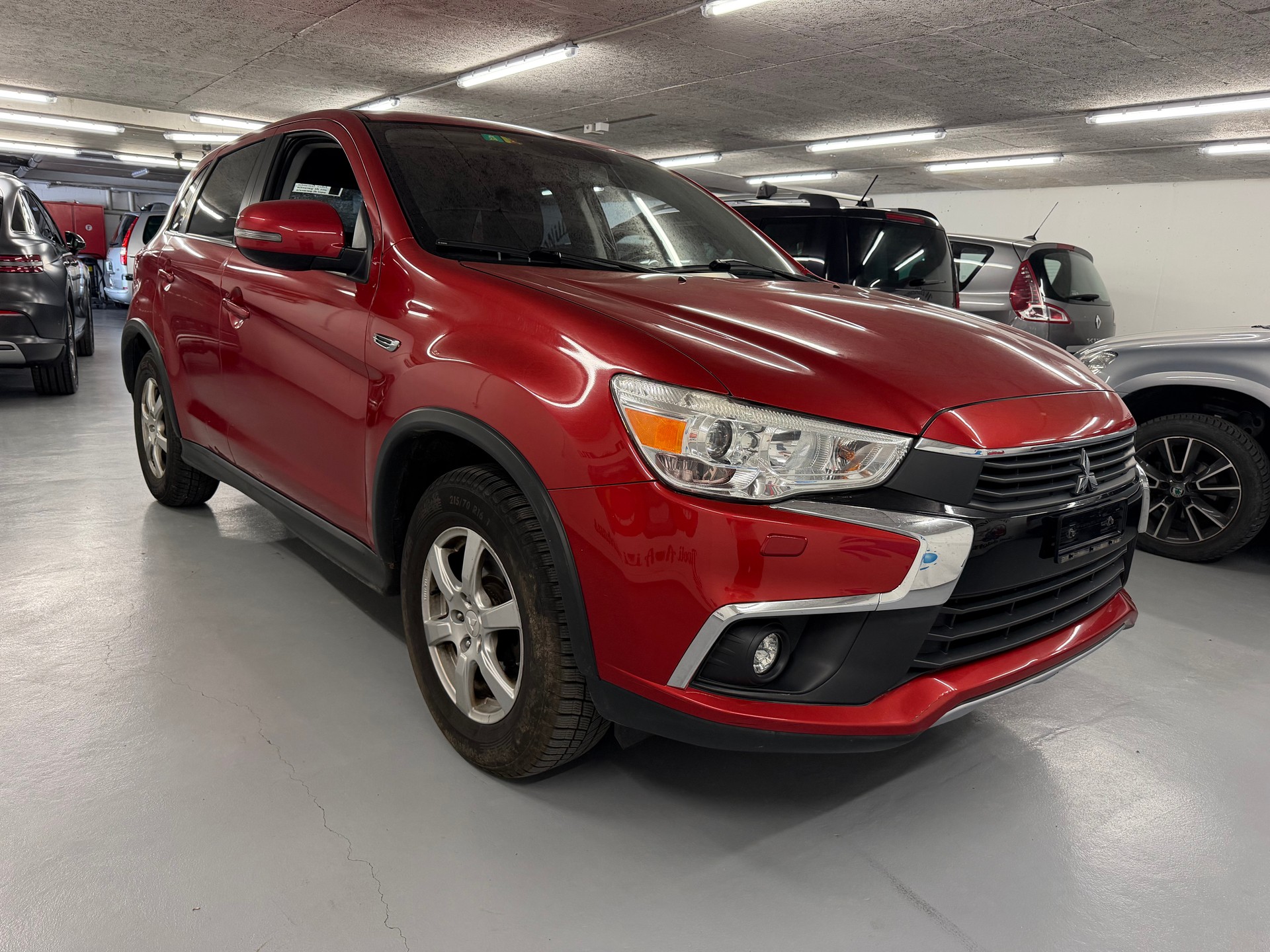 MITSUBISHI ASX 2.2 DID Diamond 4WD Automatic-showroom-element-1