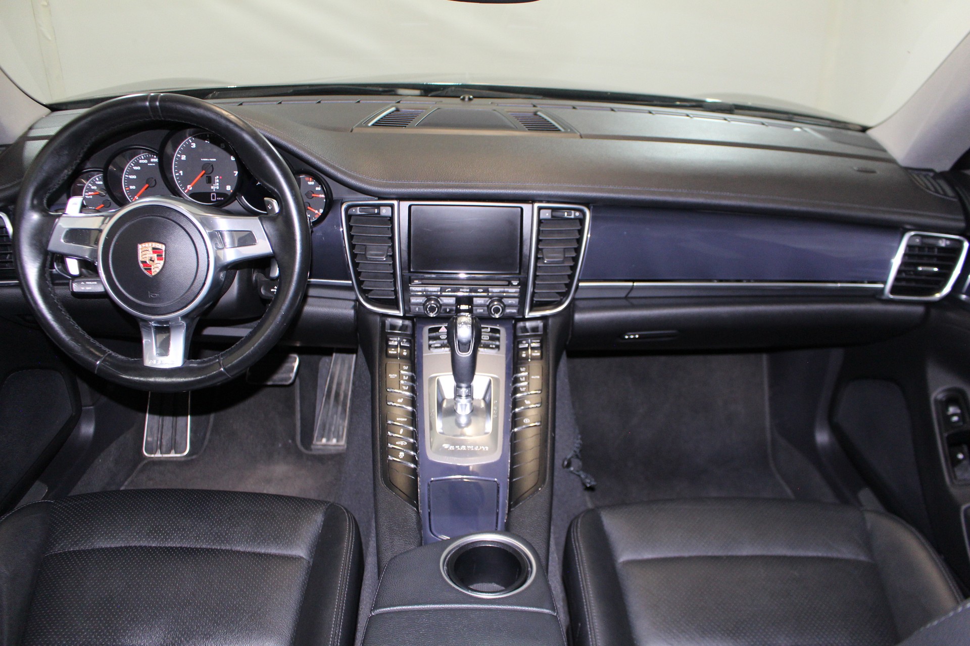 PORSCHE Panamera 3.6 V6 4 PDK-image-12
