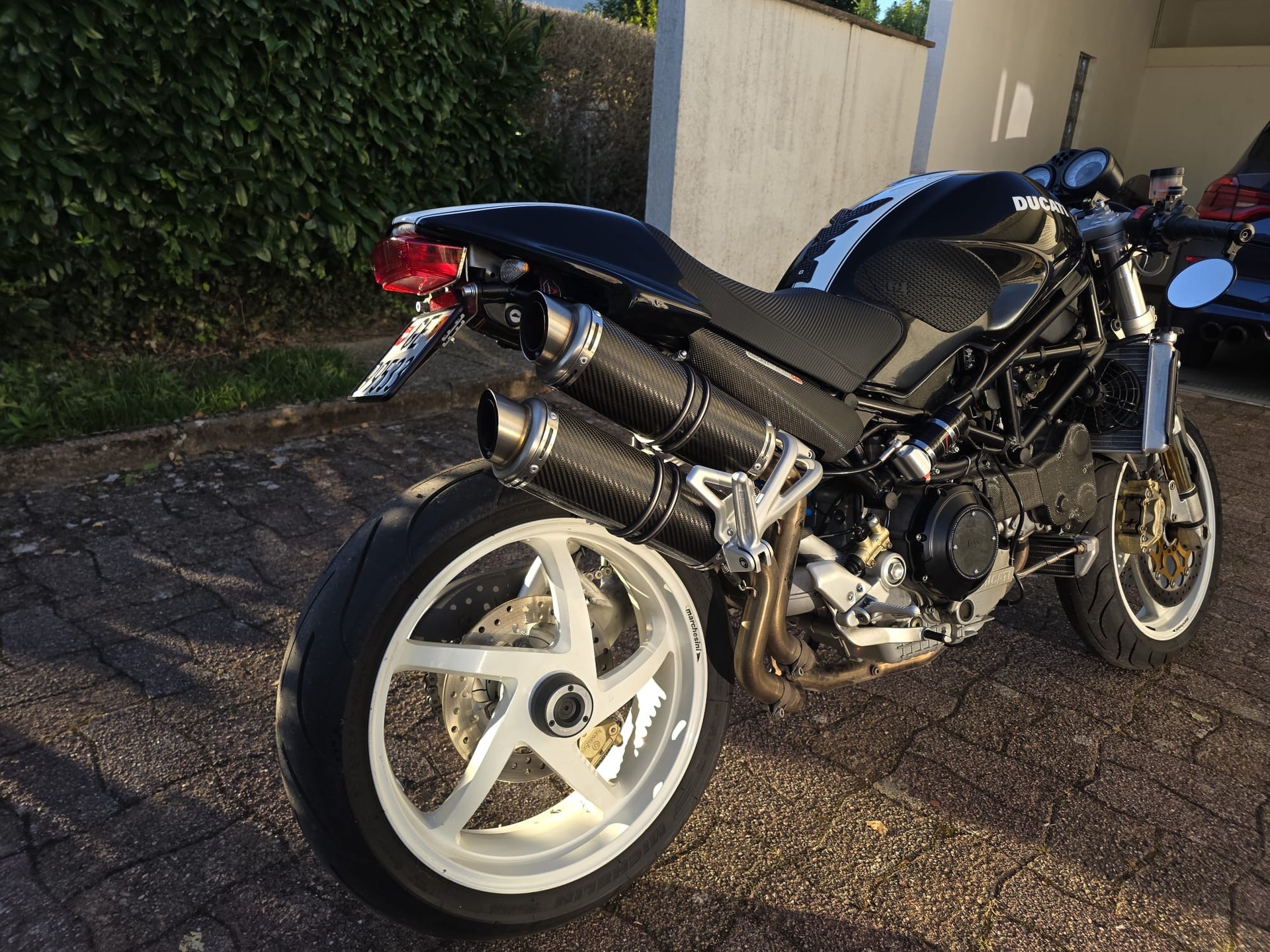 DUCATI Monster 1000 S4R-image-2
