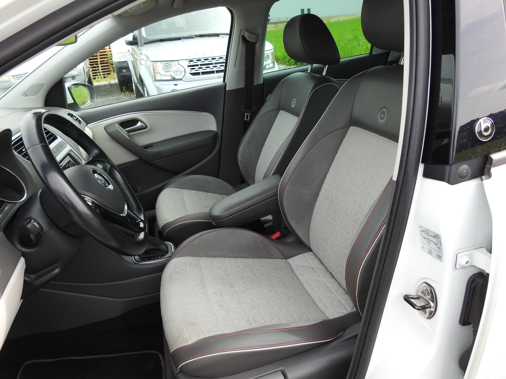 VW Polo 1.0 TSI BMT Comfortline DSG-image-12