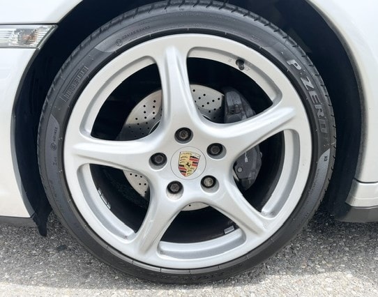 PORSCHE 911 Cabrio Carrera 4-image-7