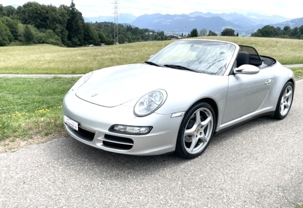 PORSCHE 911 Cabrio Carrera 4-image-0