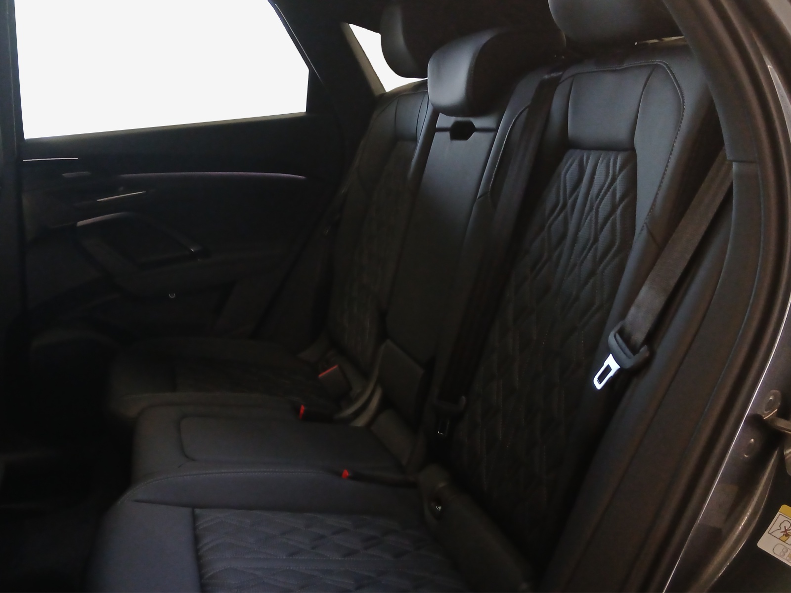 AUDI SQ5 Sportback TFSI quattro S-tronic-image-11