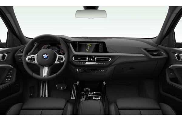 BMW 118i-image-3
