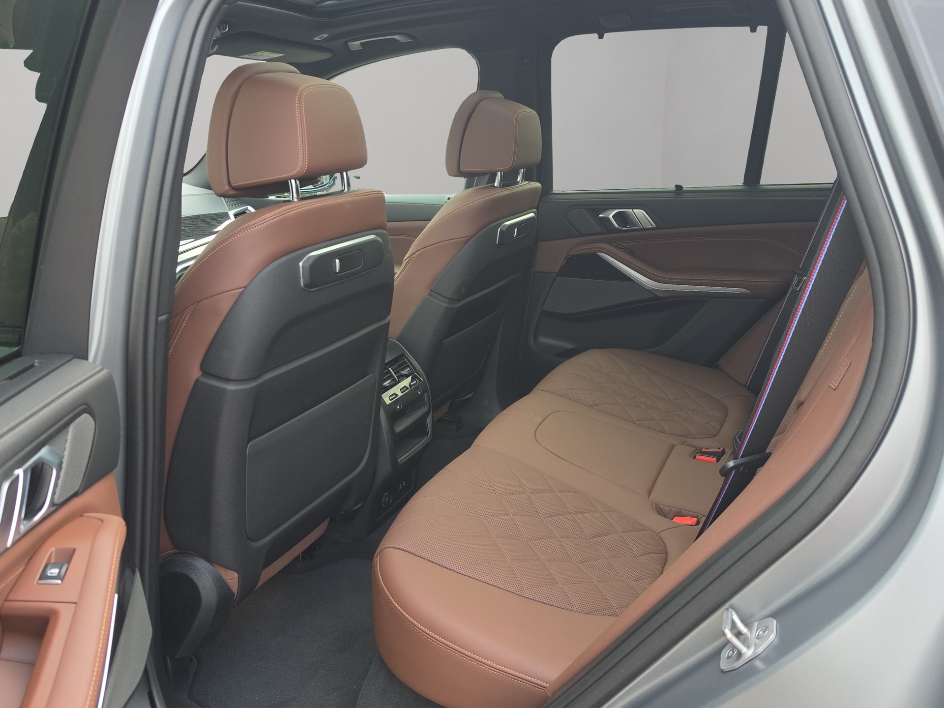 BMW X5 xDrive 48V 40d M Sport Pro Steptronic-image-18