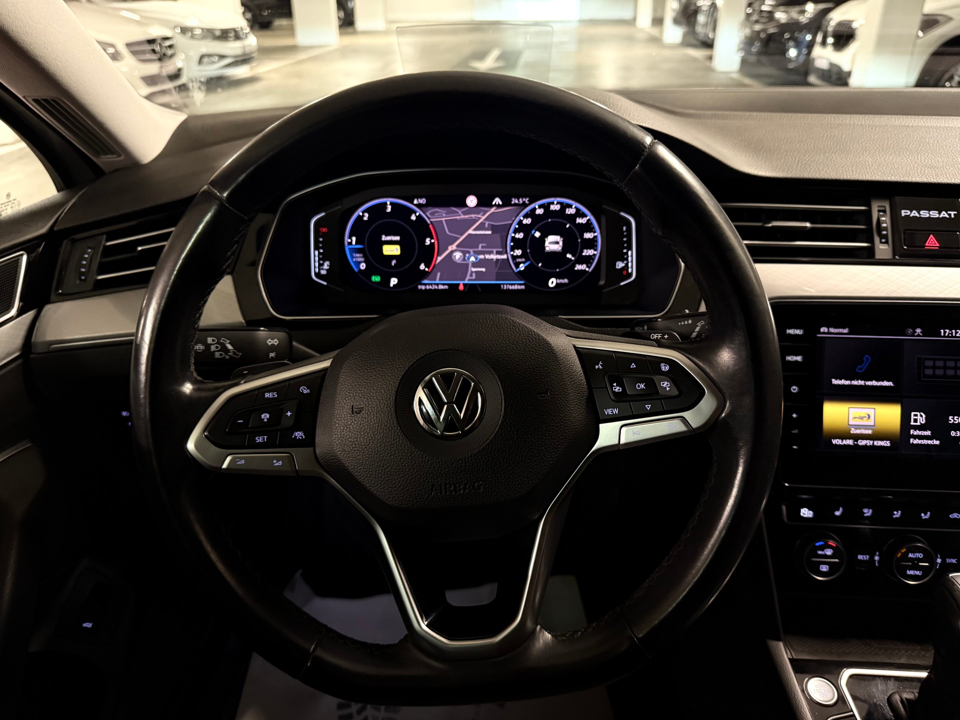 VW Passat 2.0 TDI BMT Business DSG Head-up, Virtual Cockpit-image-10