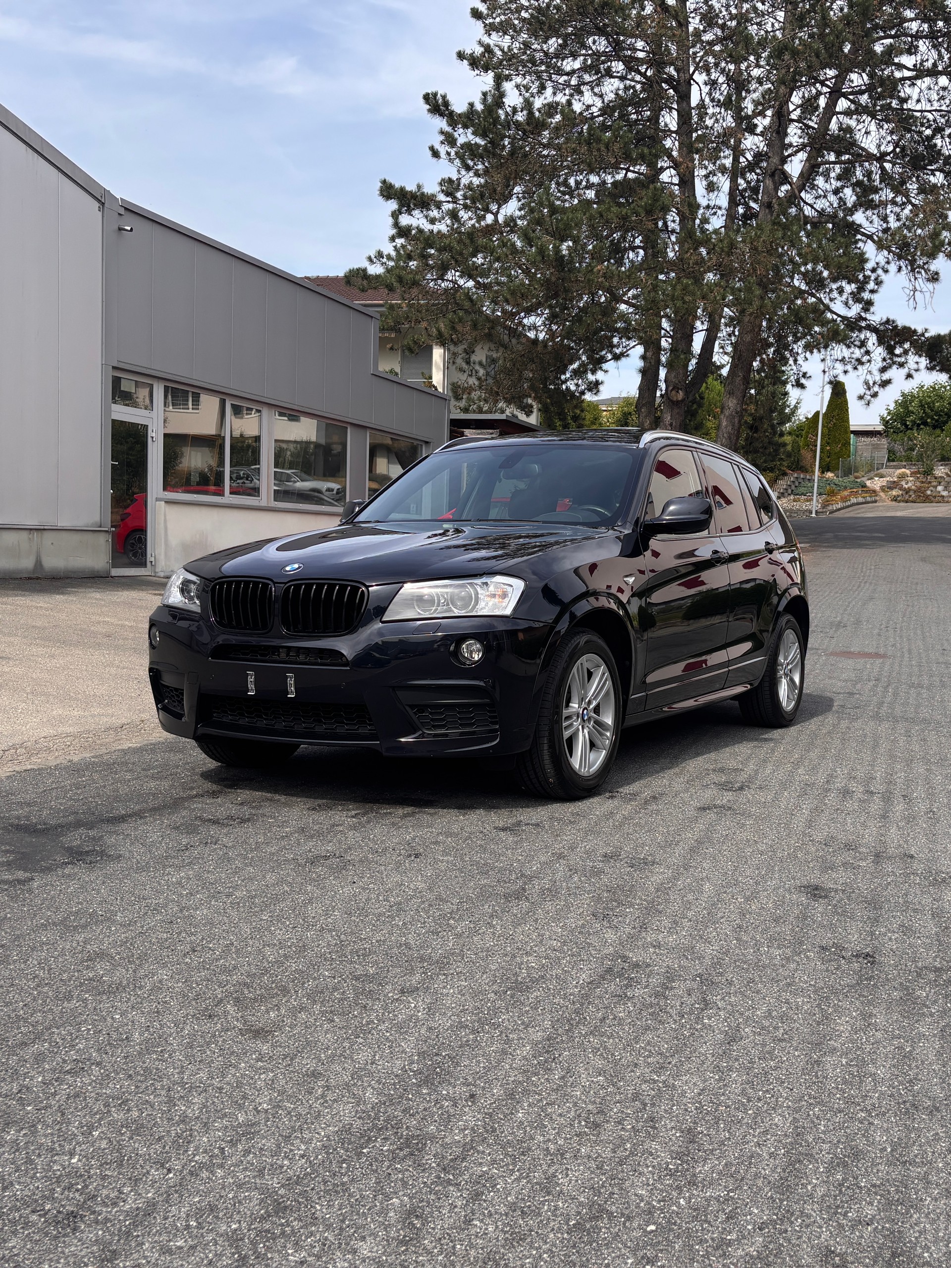 BMW 35i xDrive-image-1