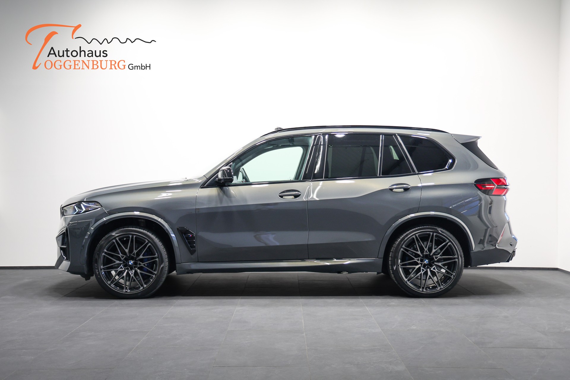BMW X5M Competition - FACELIFT - Individual Dravitgrau - BMW Werksgarantie bis 10.2028 - AHK 3000kg --image-9