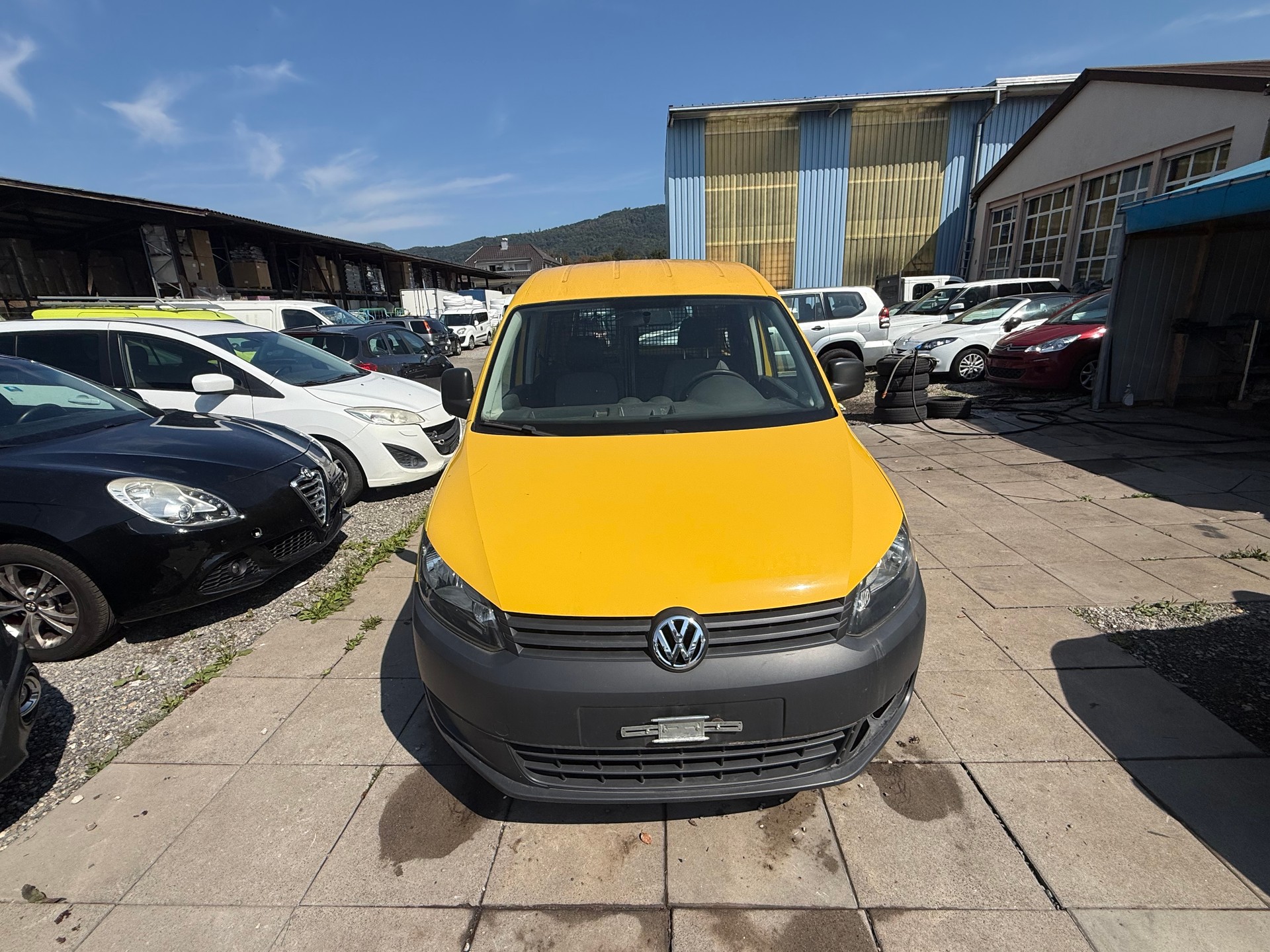 VW CADDY-image-0