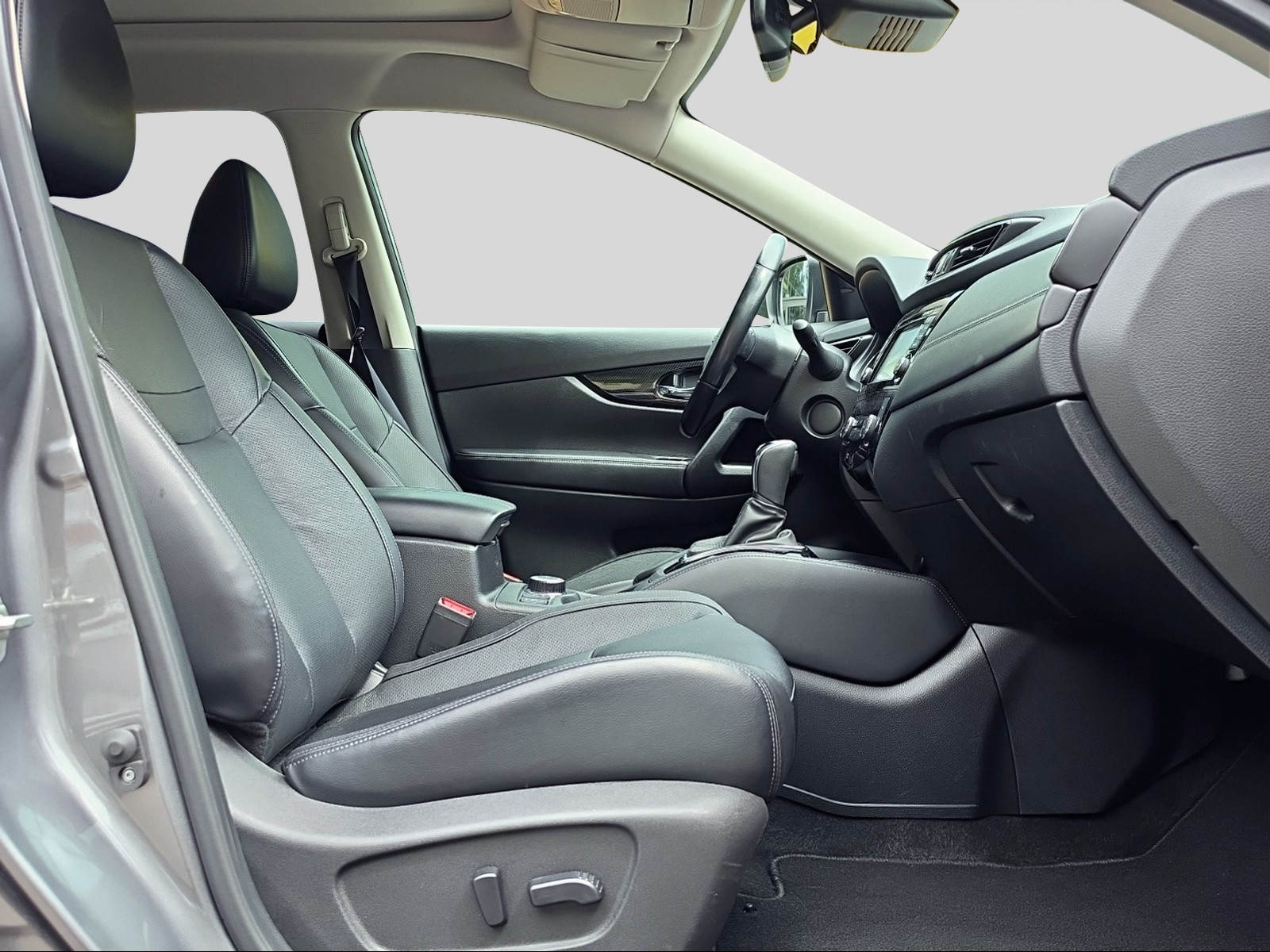 NISSAN X-Trail 1.7 dCi Tekna 4x4-image-10