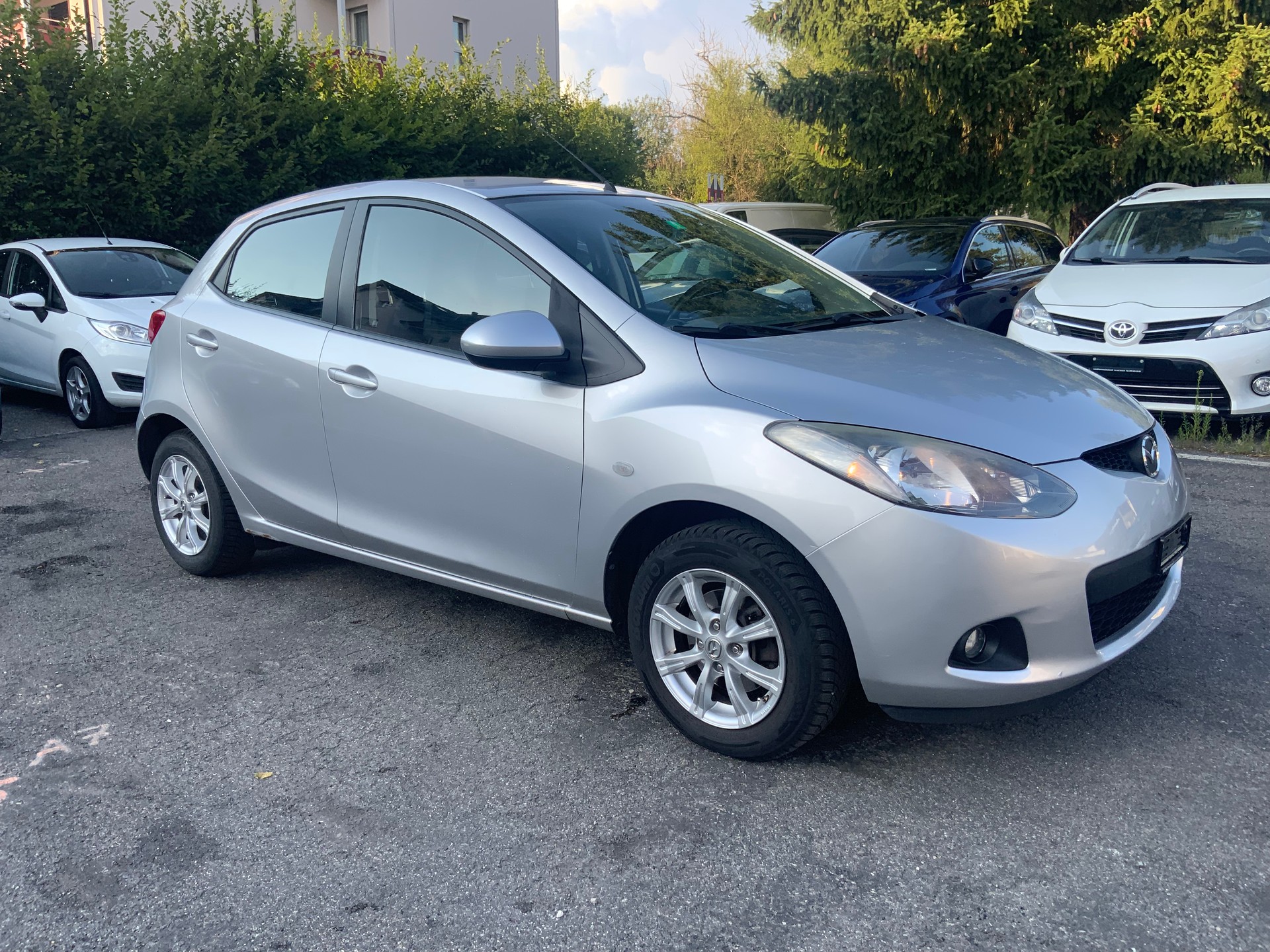 MAZDA 2 1.3i 16V Exclusive-image-2