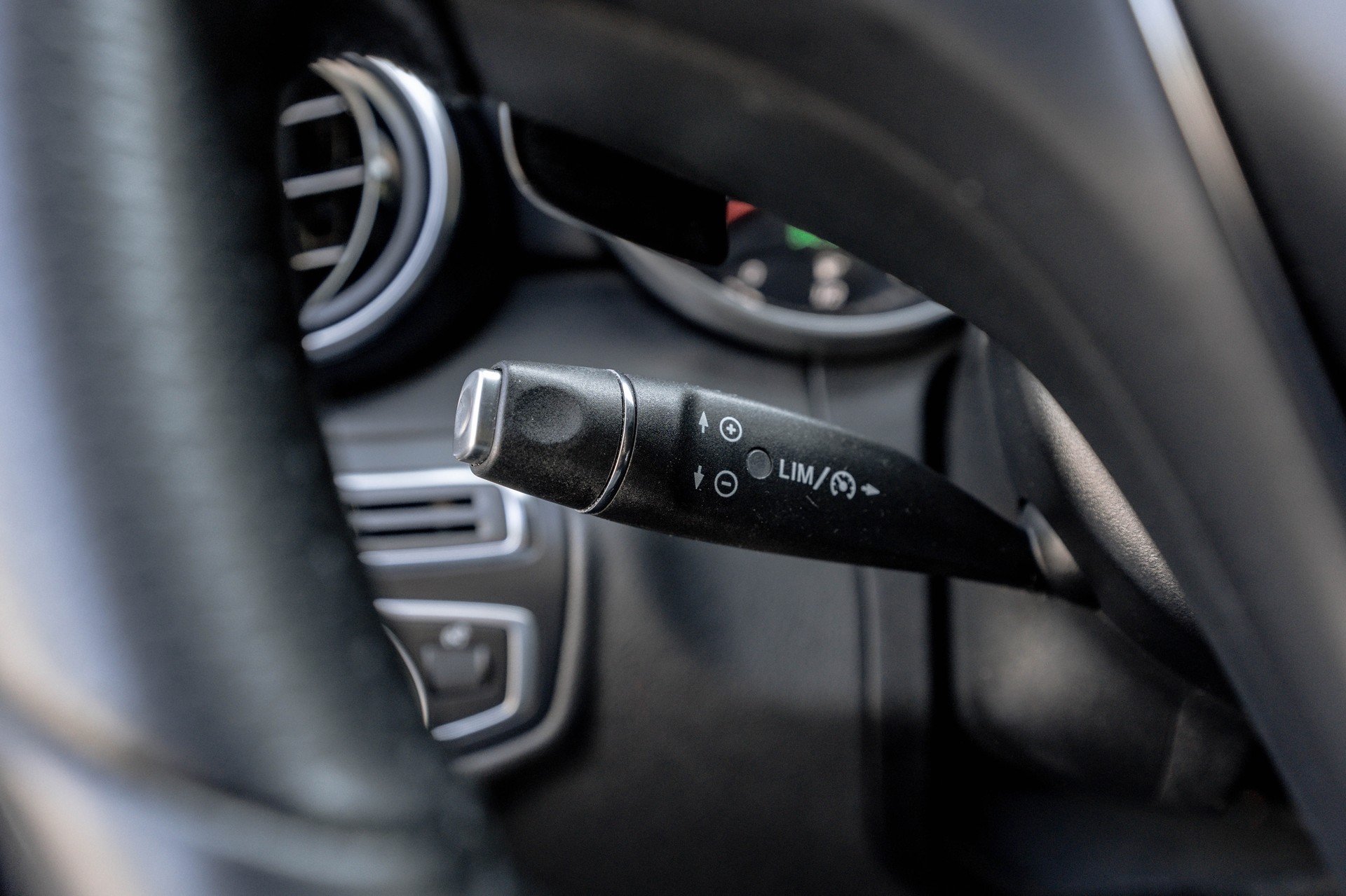 MERCEDES-BENZ C 200 BlueTEC Avantgarde * AB MFK *-image-11