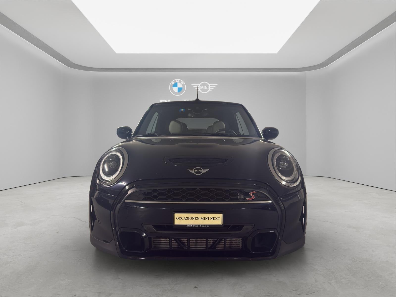 MINI Cabrio F57 2.0i Cooper S-image-1