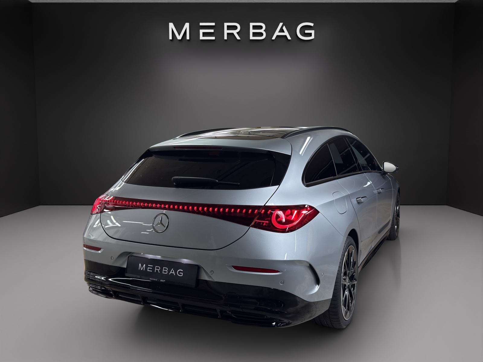 MERCEDES-BENZ CLA Shooting Brake 350 4Matic 85 kWh EQ-image-4