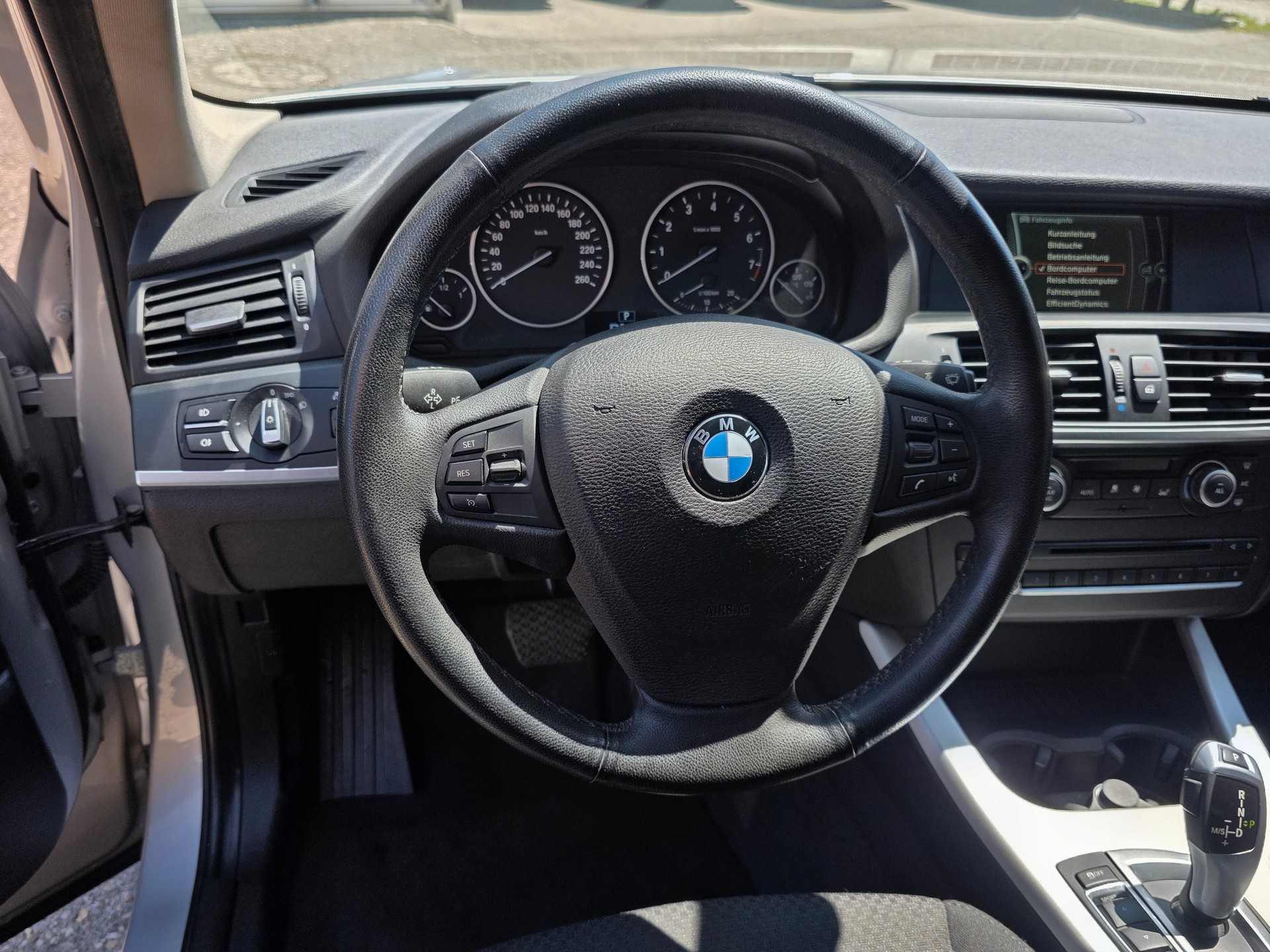 BMW X3 xDrive 28i Steptronic-image-13