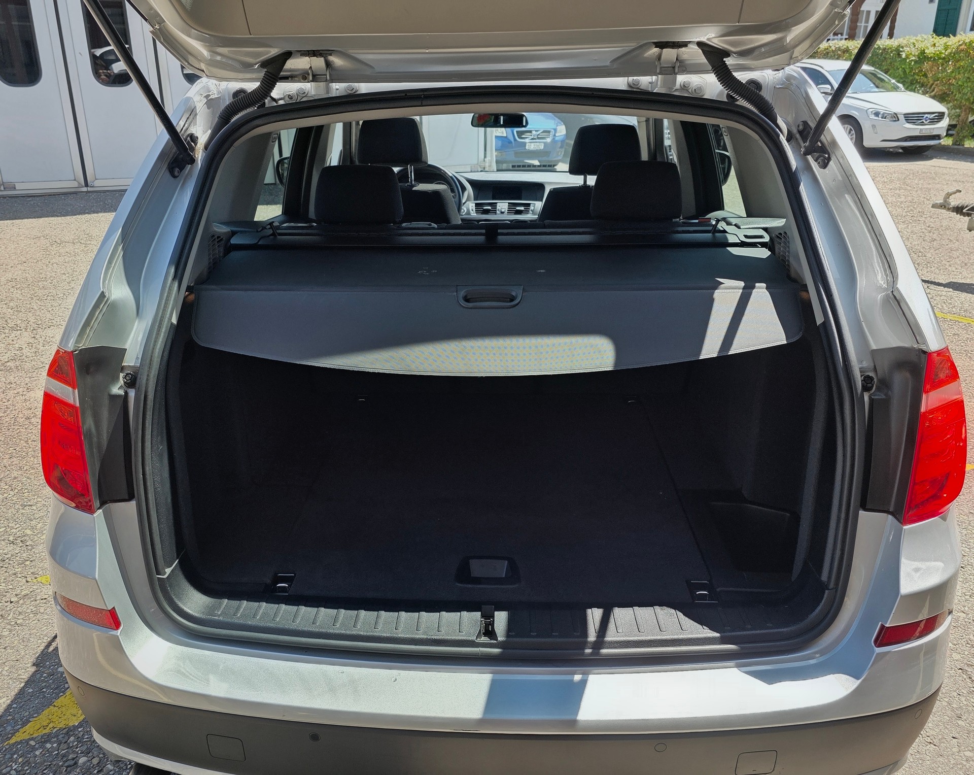 BMW X3 xDrive 28i Steptronic-image-10
