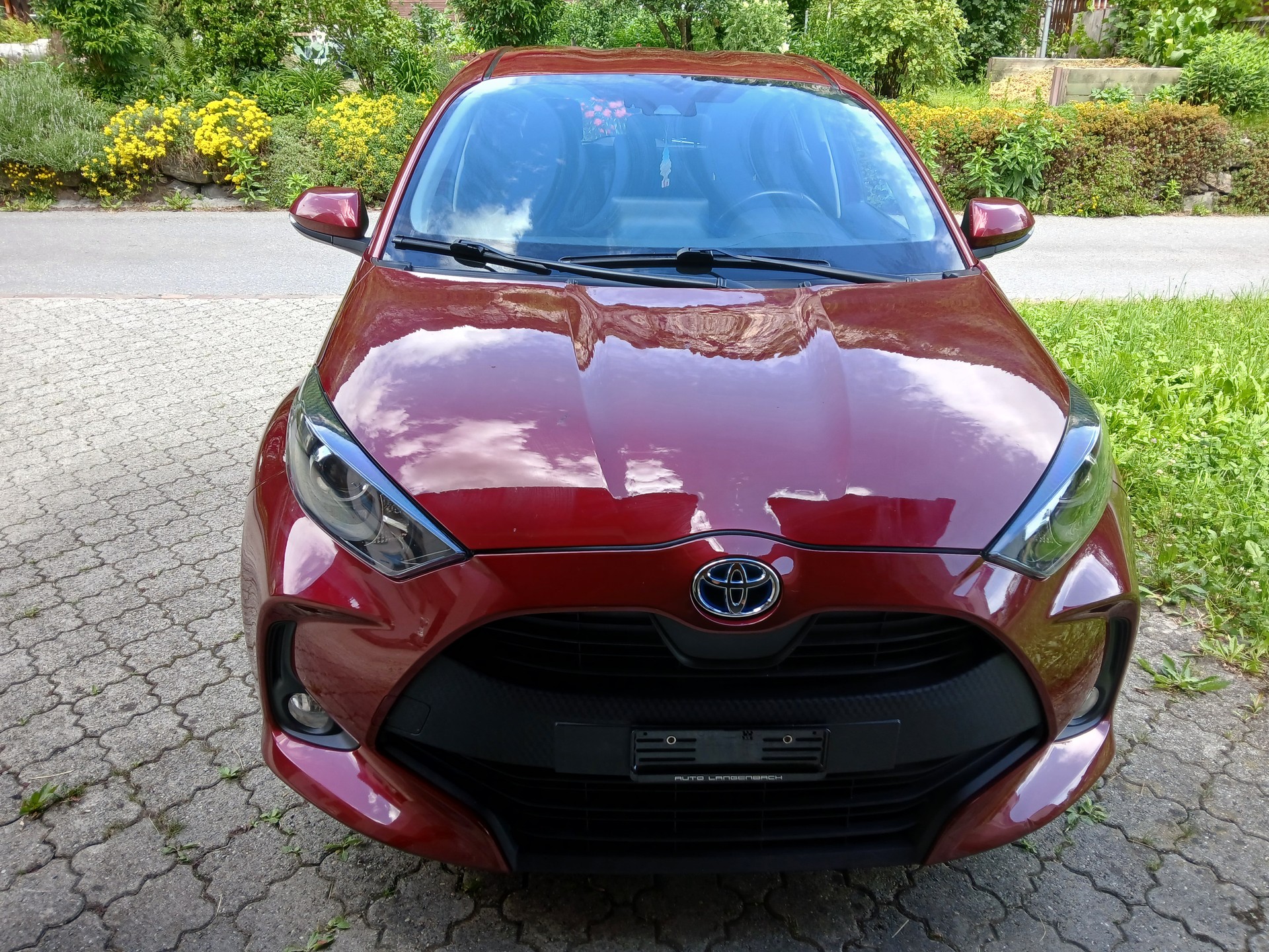 TOYOTA 1.5 VVT-i HSD Comfort-image-1