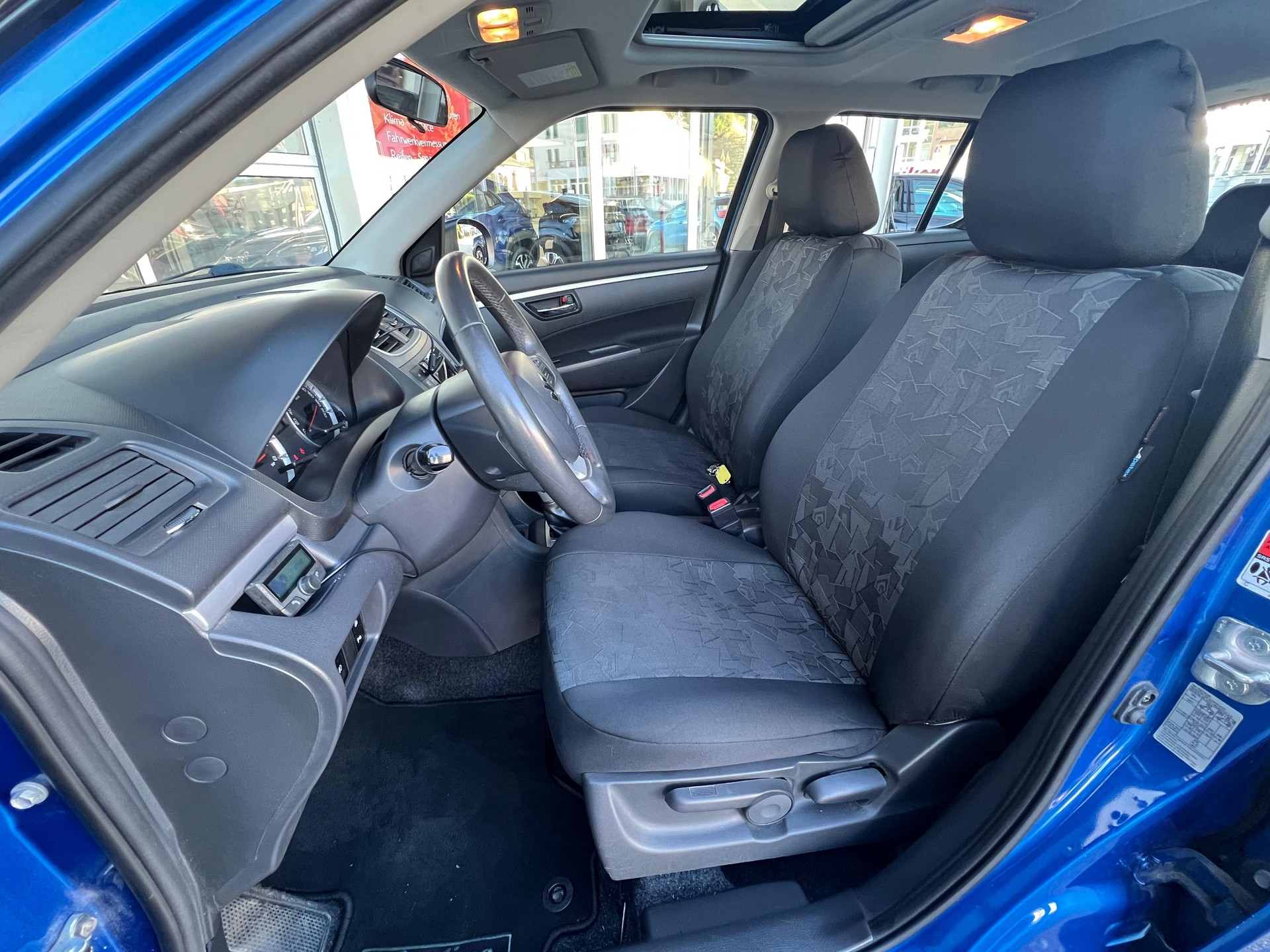 SUZUKI Swift 1.2 GL Indigo-image-11