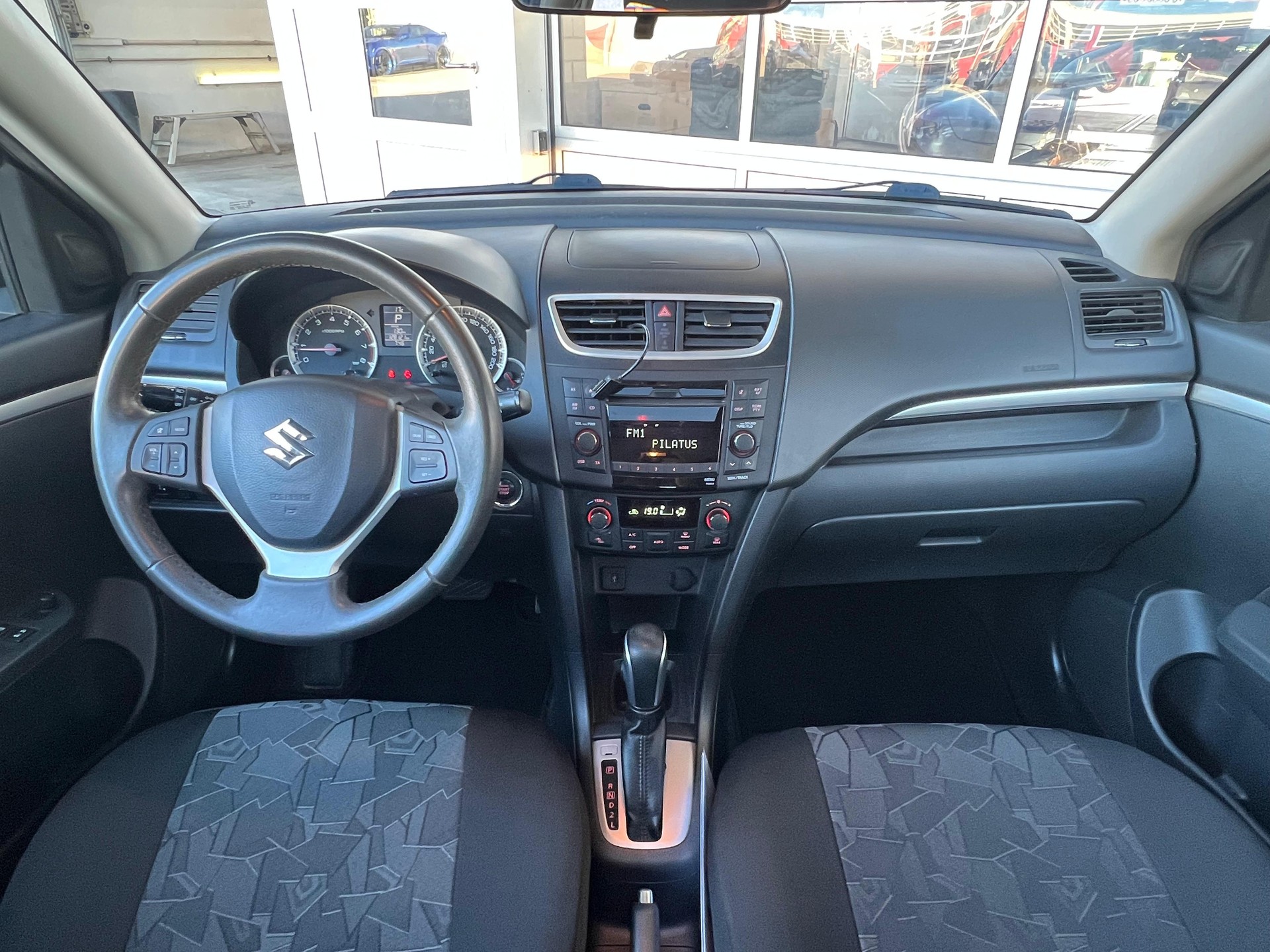 SUZUKI Swift 1.2 GL Indigo-image-13