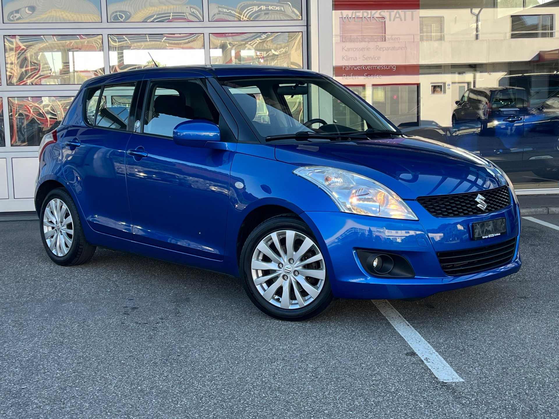SUZUKI Swift 1.2 GL Indigo-image-0